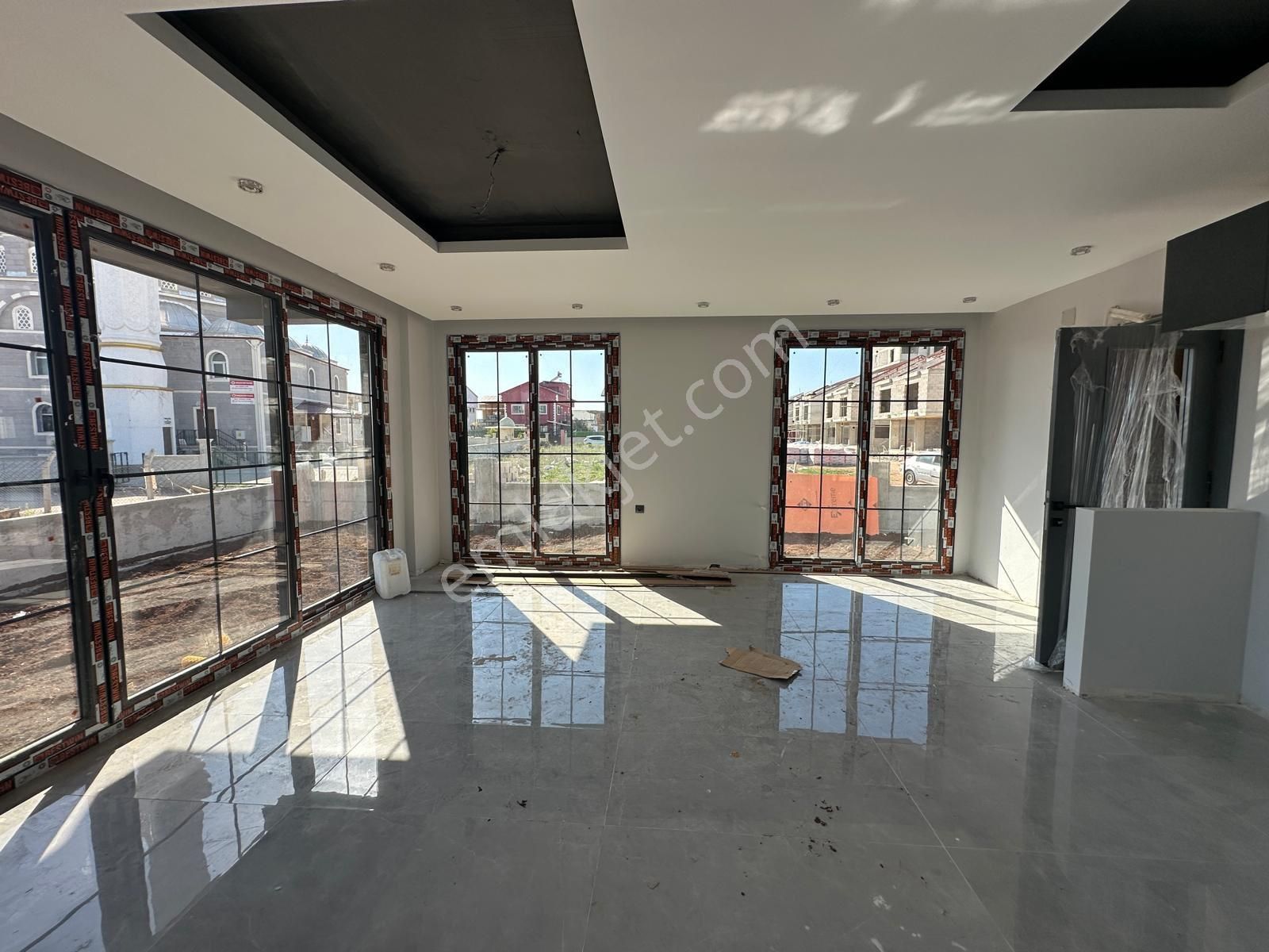 Erdem Emlak’tan Çınarlının Kalbinde Satılık Villa 2 Aya Teslim - Görsel 6