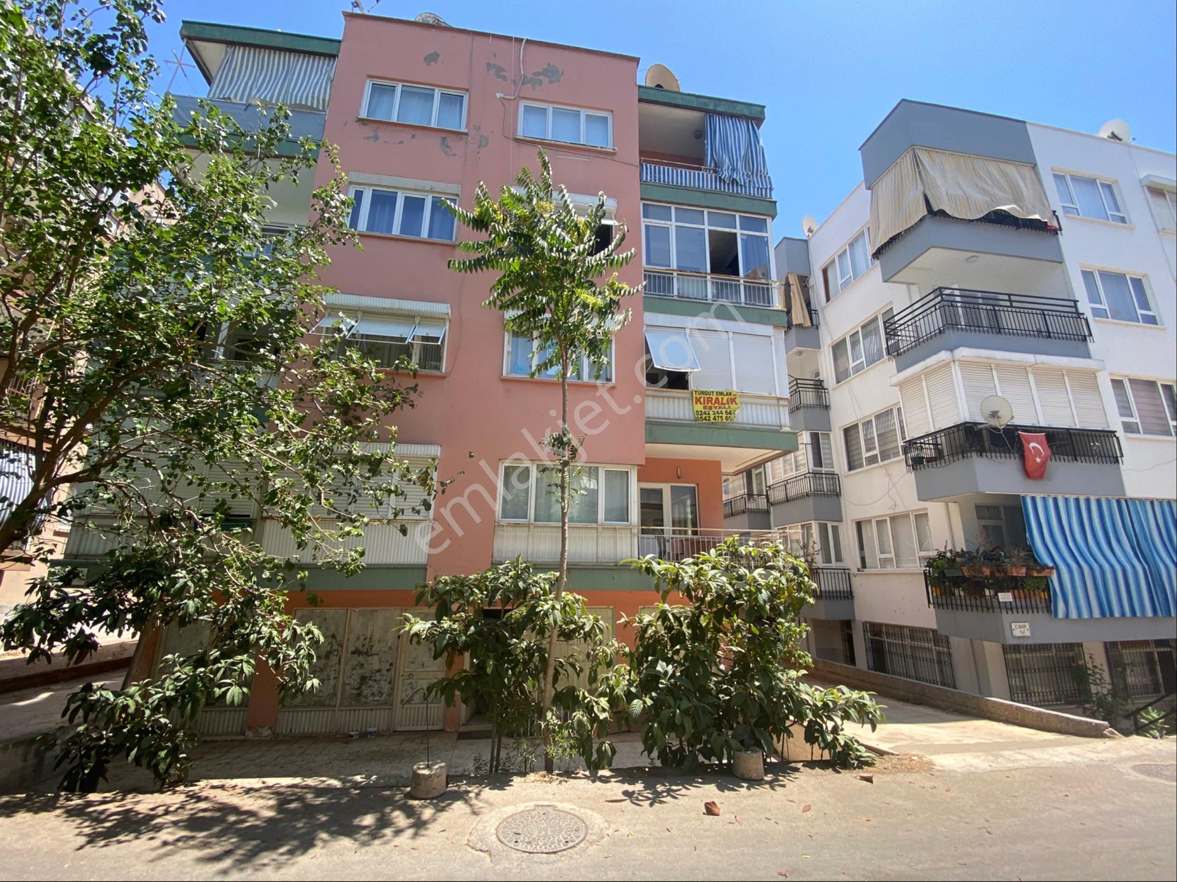 Altındağ Mah.de Eşyalı Daire 20.000tl.ye Kiralık