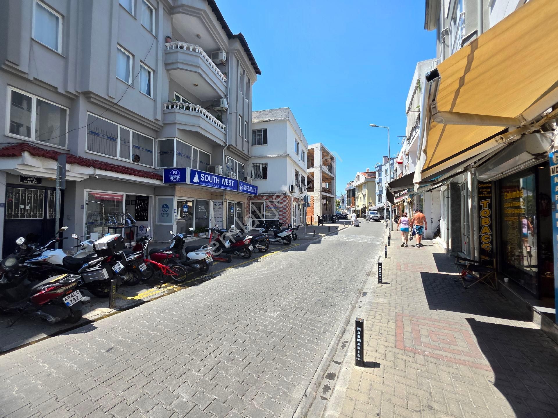 Lotus'tan Marmaris Merkezde Kiralik Asma Katlı Dükkan