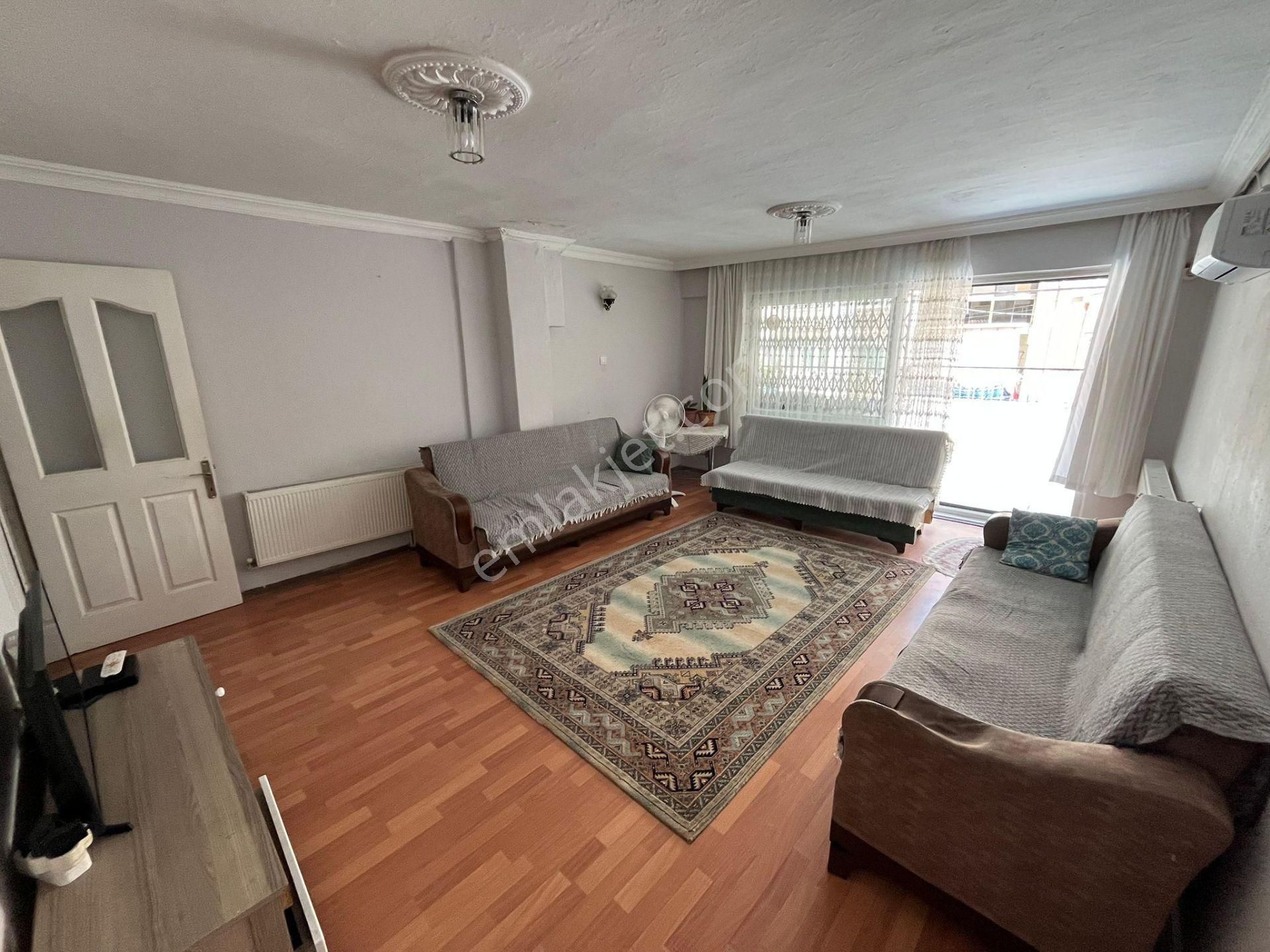 🏡 Merkezefendi Mahallesi 🏡 ✅2+1 90 M2 4 Katlınım 4 Katı