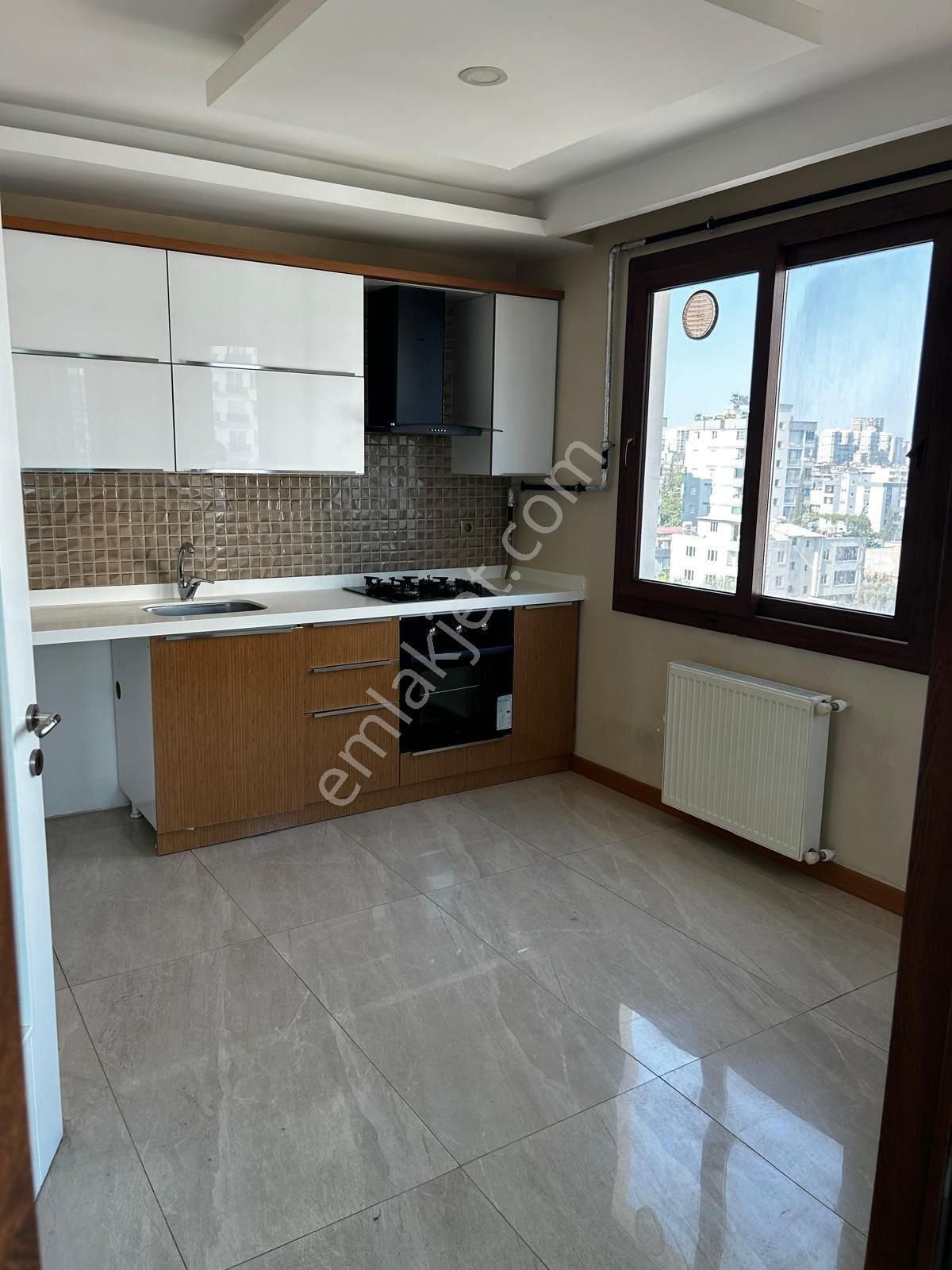 Gürselpaşa Mahallesinde 2+1 Lüks Site İçerisinde Kiralık Daire