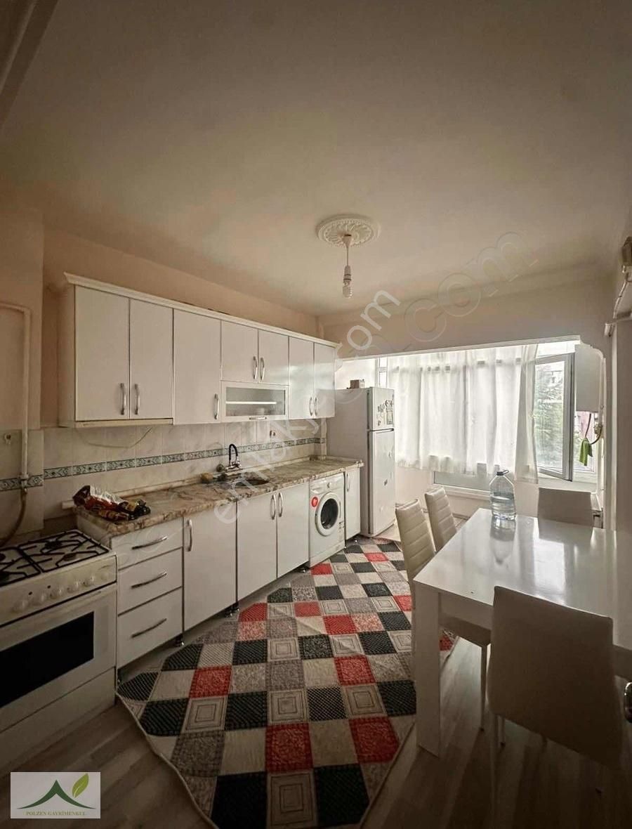 Polzen Gayrimenkul'den Şehitlik Mah. Eşyalı Kiralık 3+1 Daire