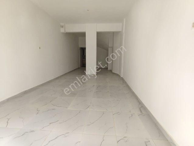 Karabağlar Esenlik Mahallesinde Tadilatlı Satılık Dükkan - Görsel 4