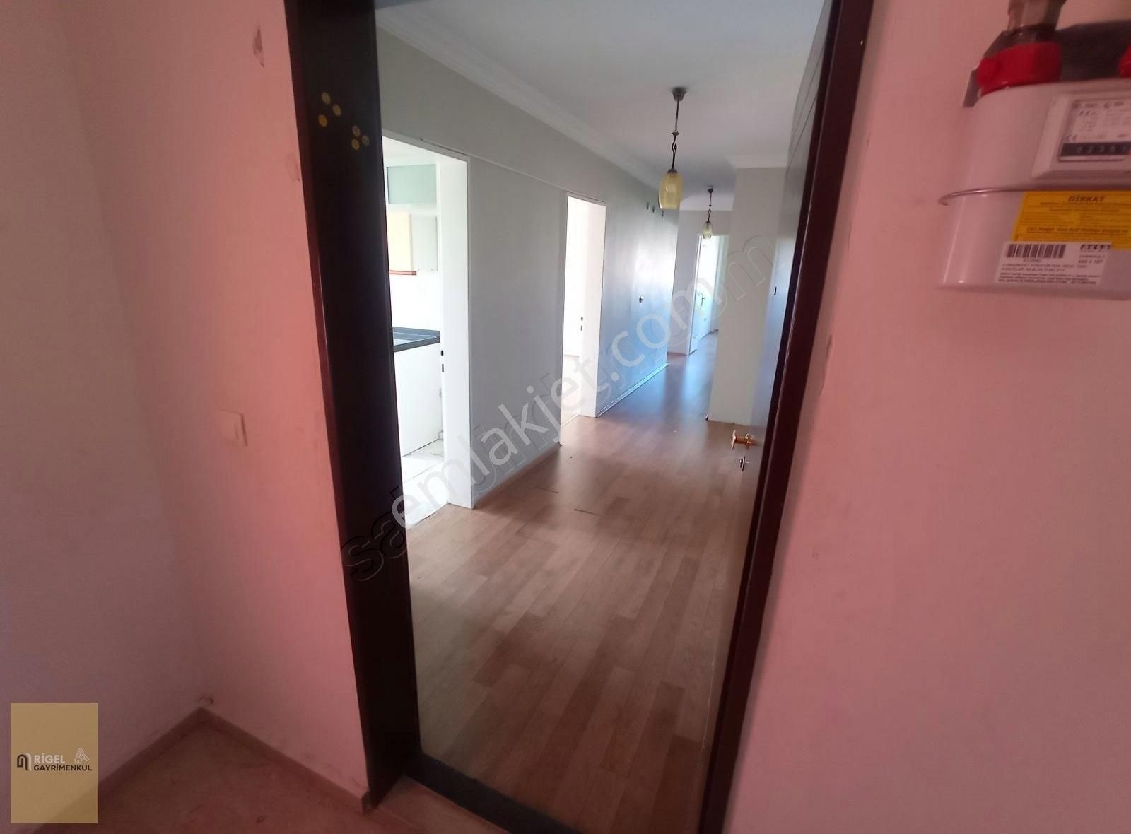 Rigel Gayrimenkul'den Kepez Toki'de Kiralık Geniş 3+1