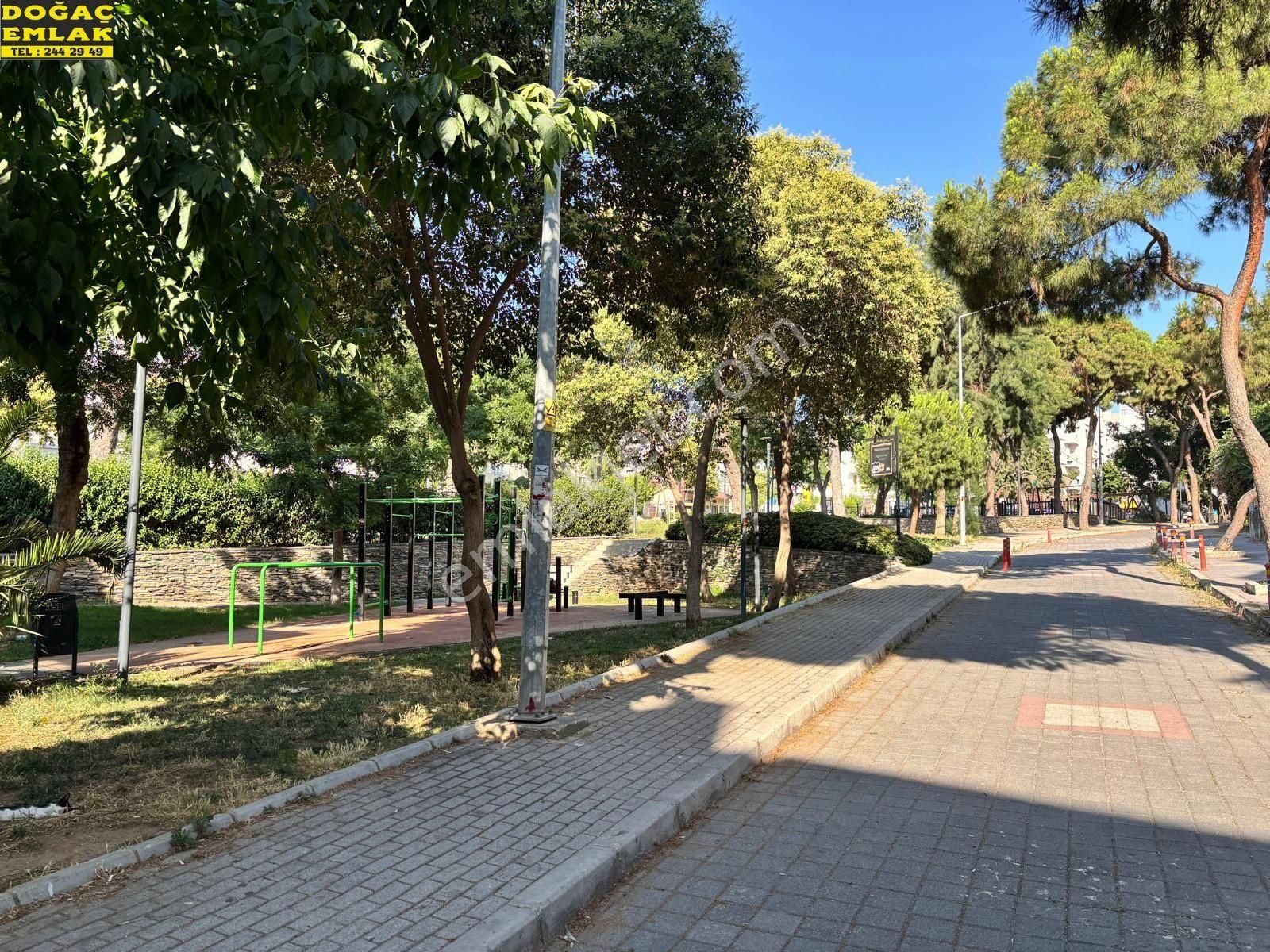 Behçet Uz Parkı Ve Sahil Yakını 2+1 Ara Kat D.gazlı Bakımlı