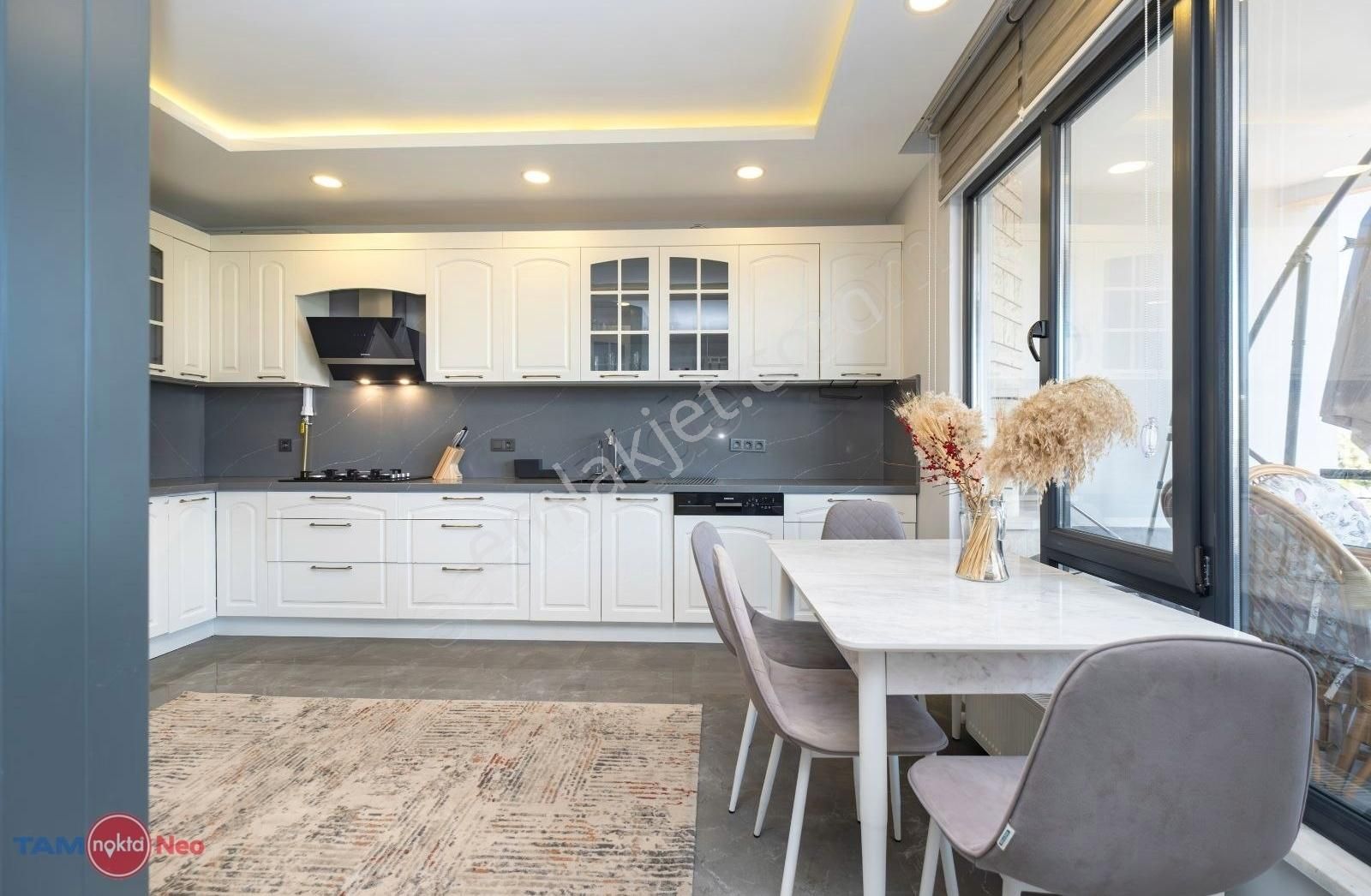 Konyaaltı Arapsuyu'nda 4+1, Deniz Manzaralı, Tadilatlı, Satılık - Görsel 15