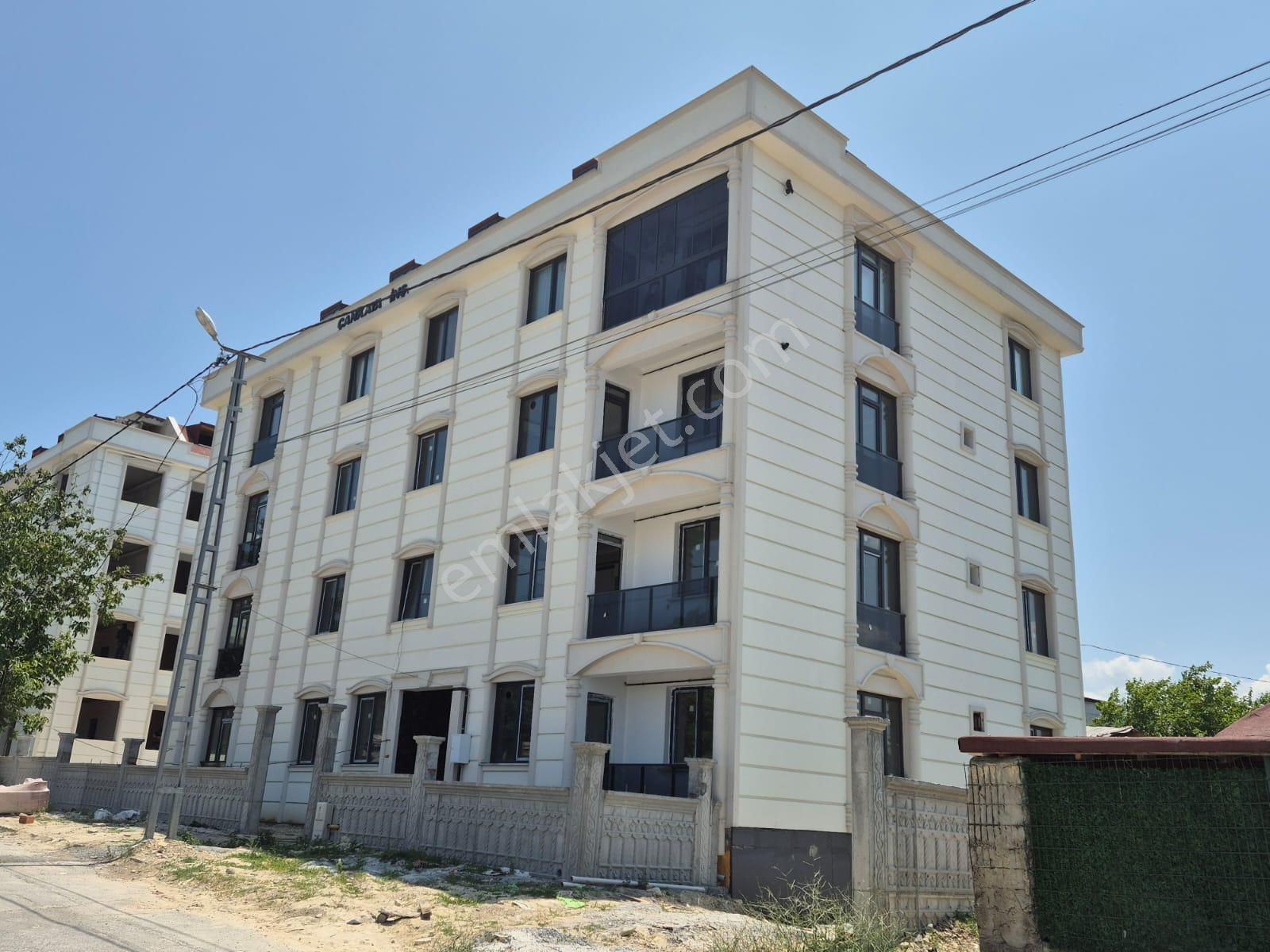 İstanbul Arnavutköy Karlıbayır Mahallesi'nde 2+1 Sıfır Satılık Daire