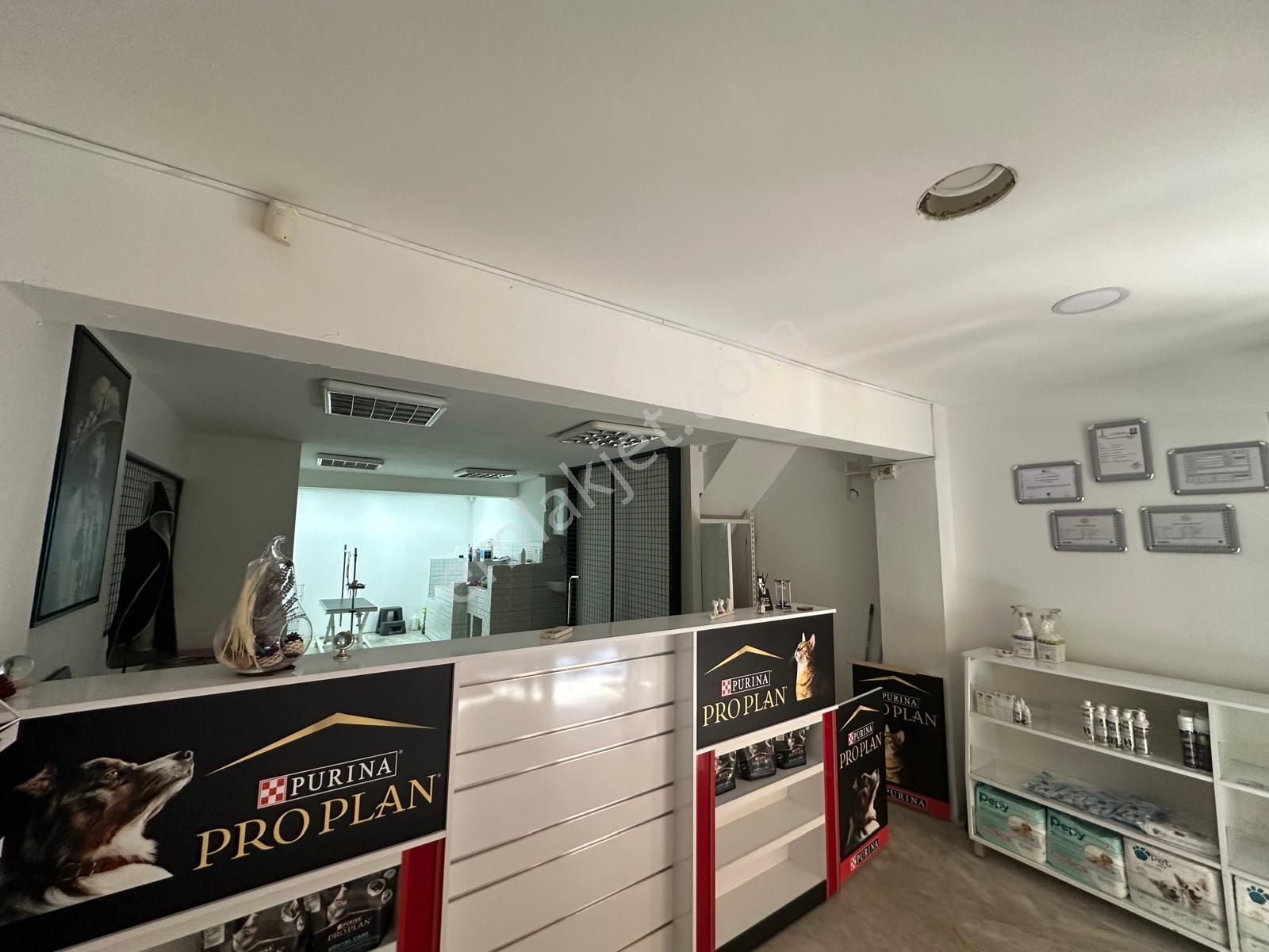 Karşıyaka Merkezde 3 Katlı, Çok Amaçlı Dükkan – Yatırımlık Fırsat! - Görsel 21