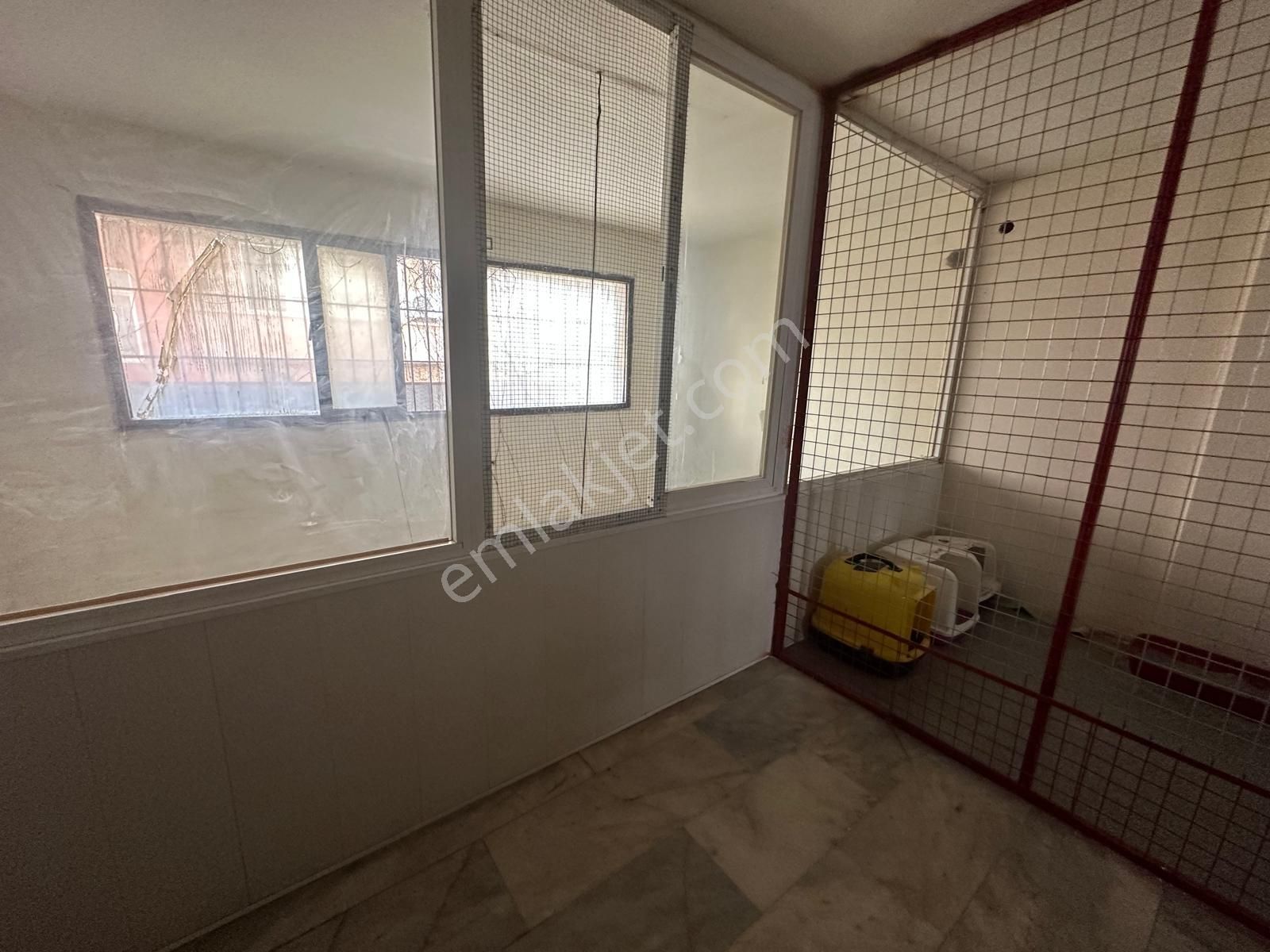 Karşıyaka Merkezde 3 Katlı, Çok Amaçlı Dükkan – Yatırımlık Fırsat! - Görsel 17