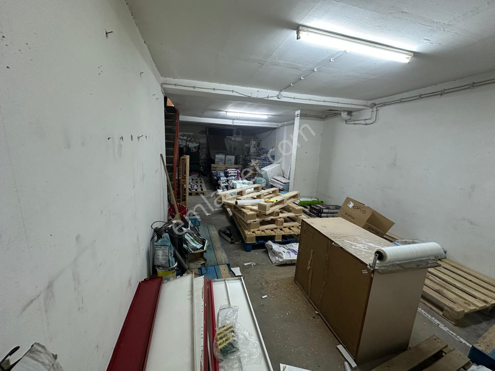 Karşıyaka Merkezde 3 Katlı, Çok Amaçlı Dükkan – Yatırımlık Fırsat! - Görsel 6