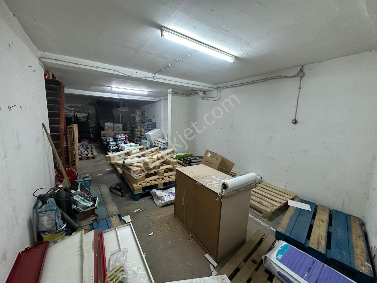 Karşıyaka Merkezde 3 Katlı, Çok Amaçlı Dükkan – Yatırımlık Fırsat! - Görsel 8