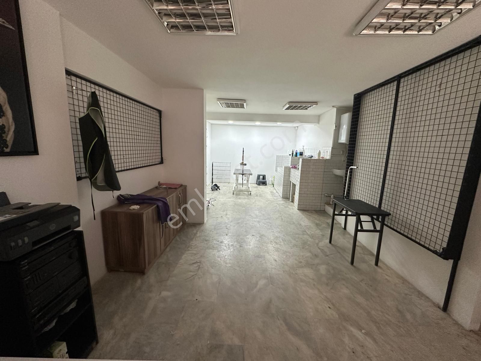 Karşıyaka Merkezde 3 Katlı, Çok Amaçlı Dükkan – Yatırımlık Fırsat! - Görsel 20