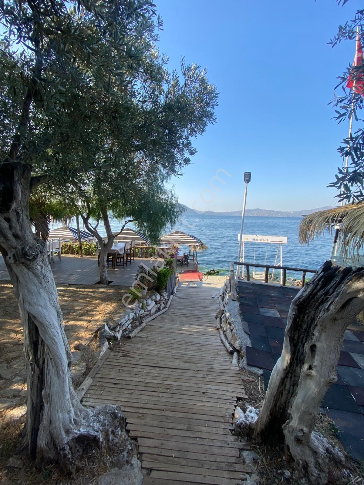 Mugla Acilll 2500m Restorant Komle Satılıktır