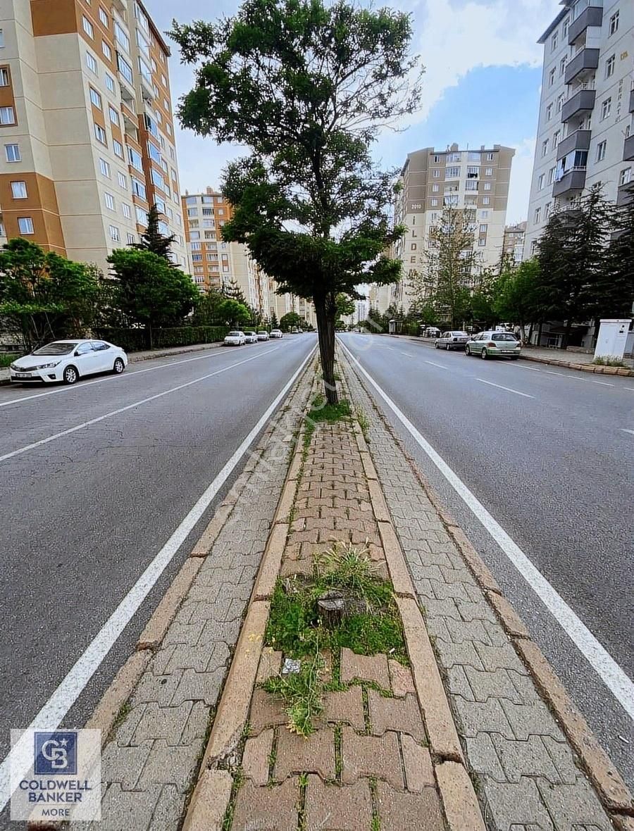 İldem Merkezi Konumda Cadde Üstü Sıfırlanmış Satılık 3+1 Daire