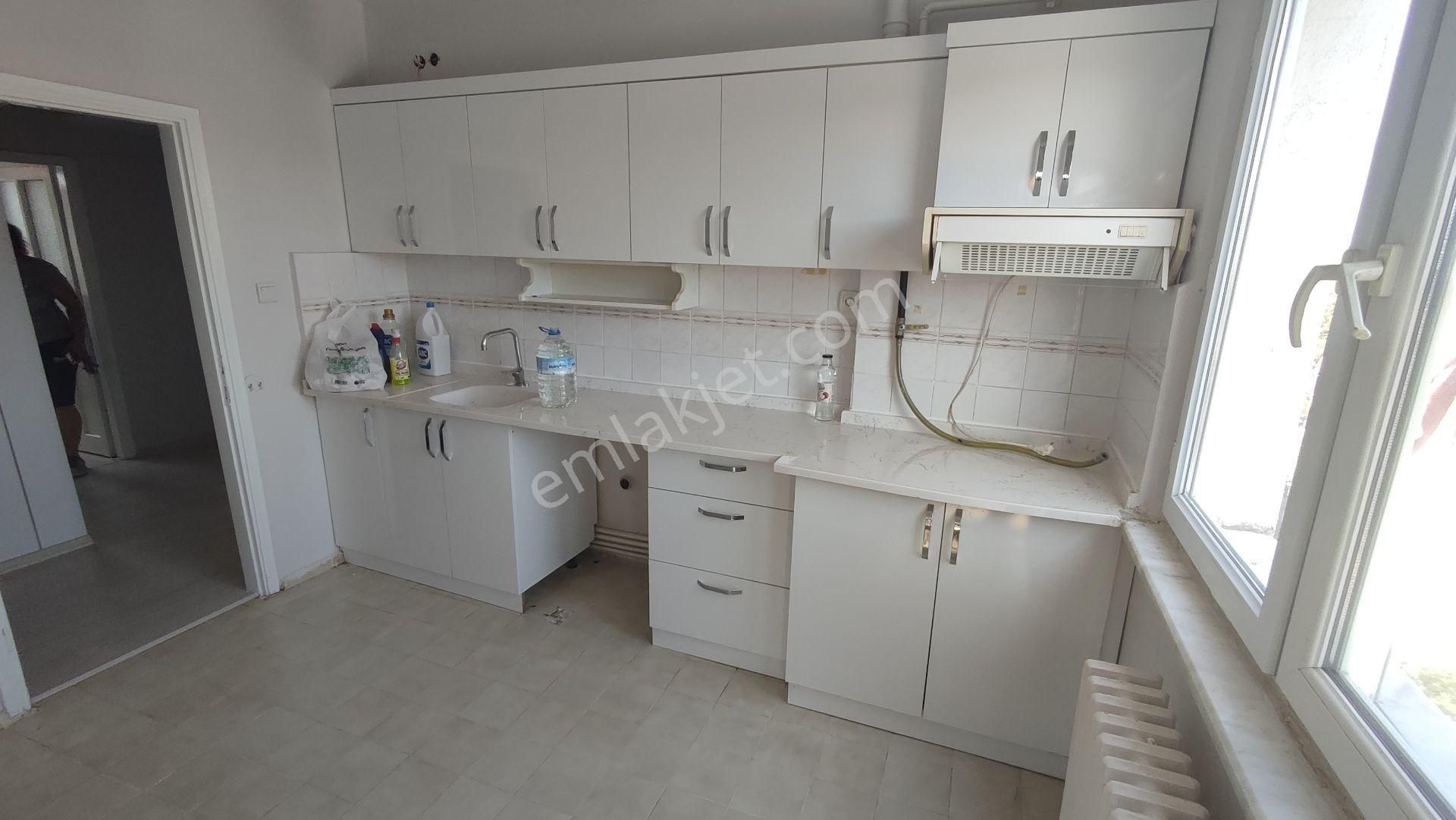 Balıkesir Adnan Menderesde 3+1 Masrafsız Manzaralı Asansörlü Isı Yalıtımlı Daire