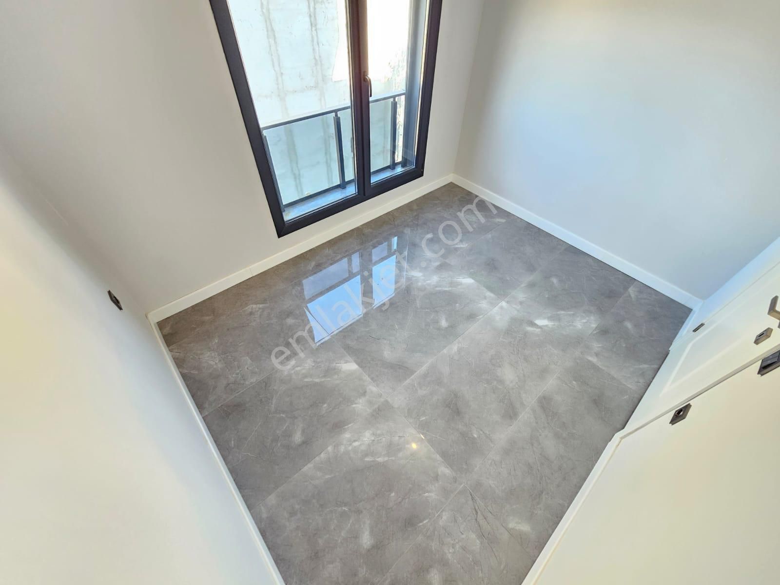Arya'dan Güre'de Asansörlü Kazdağları Manzaralı 4+1 Lüks Villa - Görsel 28