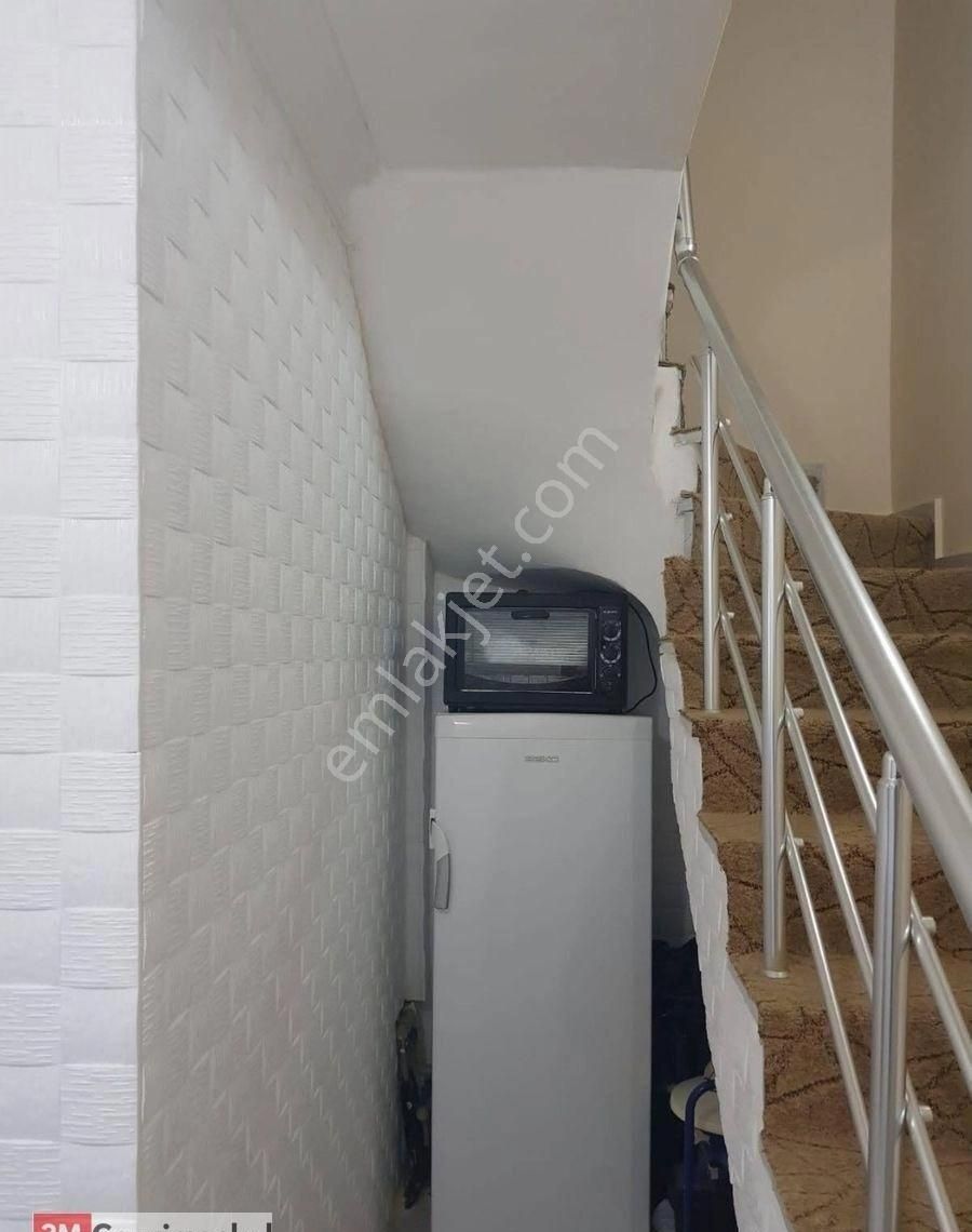 İhsaniye Havuzlu Sitede Satılık 3+1 İtalyan Dublex Daire - Görsel 3