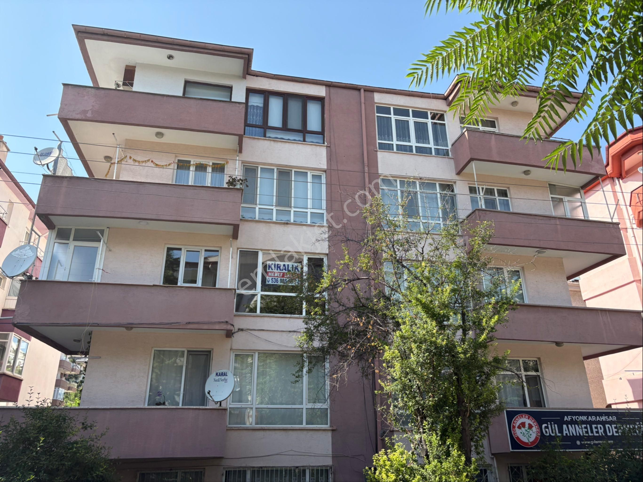 Dumlupınar Mah. Ara Kat Kiralık 2+1 Daire
