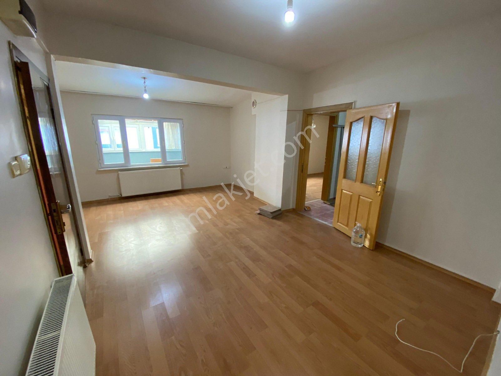 Aydın İnş. Uğurmuncu Mah 2+1120m2 Çatı Katı