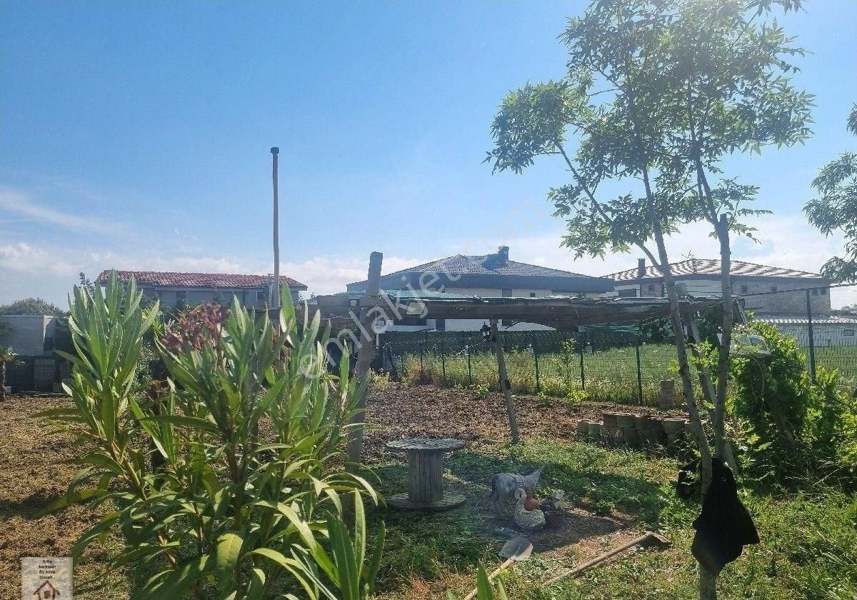 Silivri Selimpaşa Merkezde 1235 M Müstakil İmarlı Müştemilatı Olan Bahçe - Görsel 9