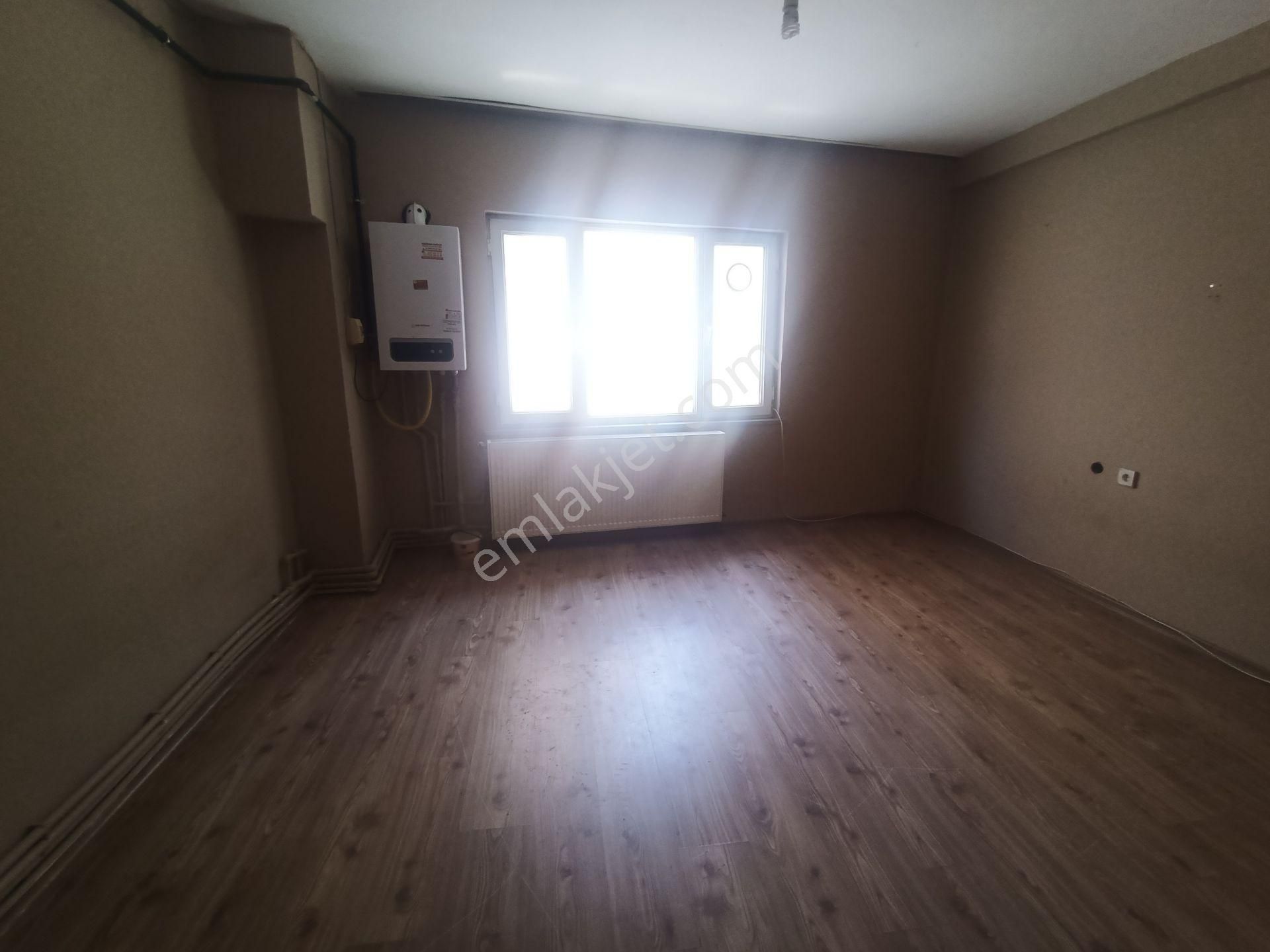 Bursa Osmangazi Hamzabey De Kiralık Ara Kat Daire