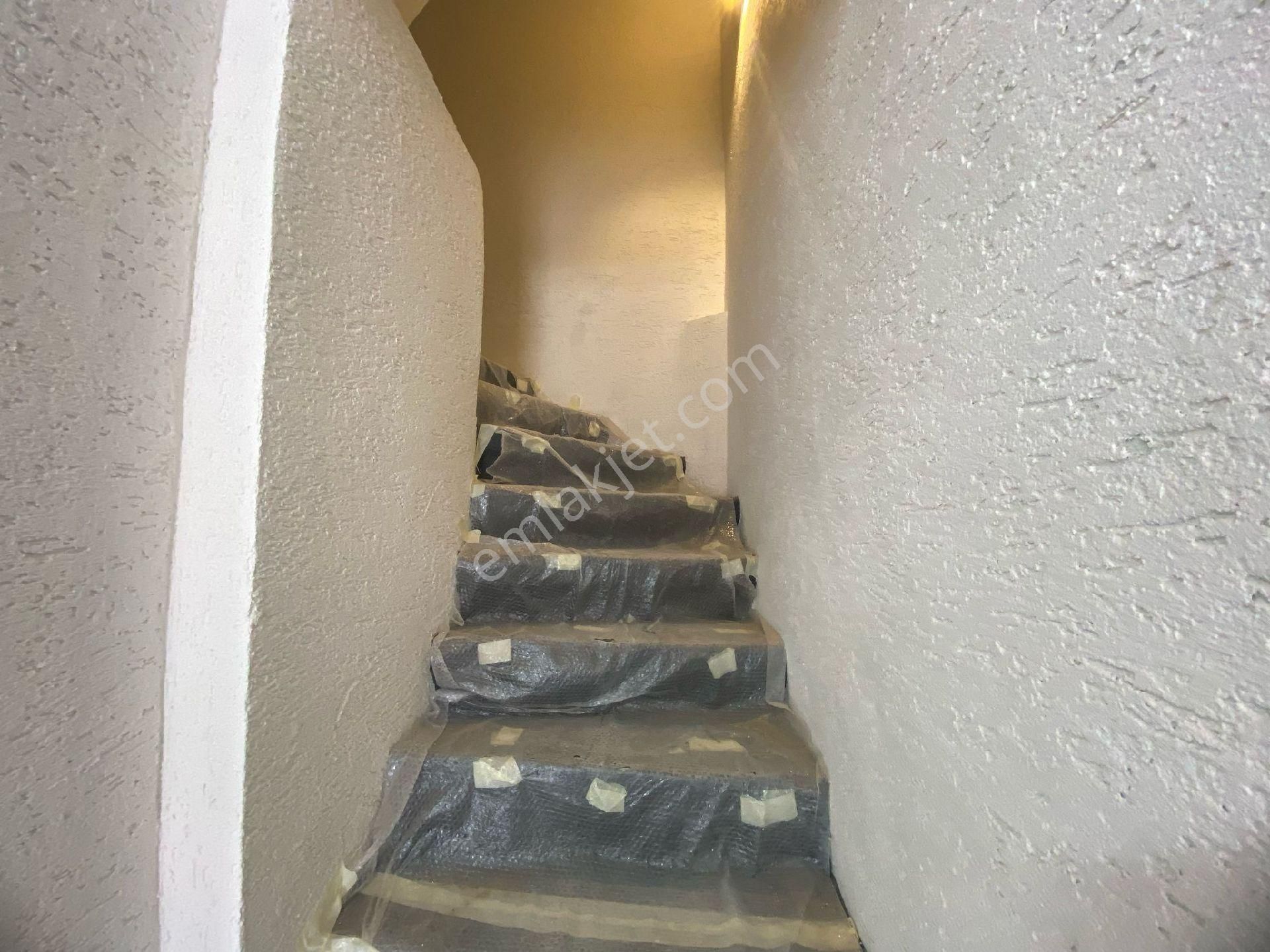 Fatih Kocamustafapasa Nın Göbeğinde 3 Katlı Imarlı Satılık Müstakil Bına - Görsel 11