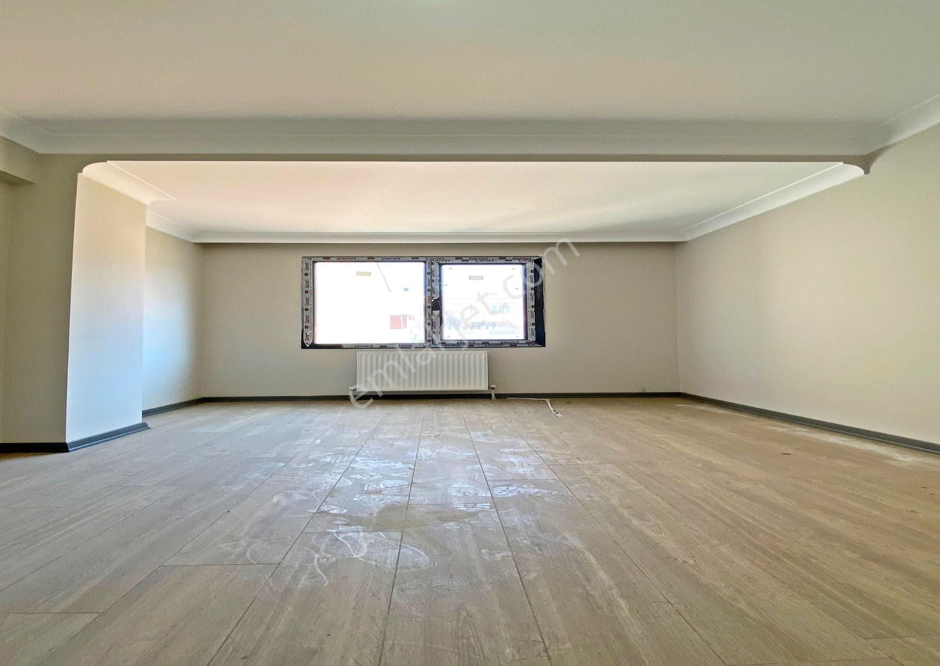 Merkezi Konum Metrobüse 9 Dk Geniş M2 2+1 Acil Satılık Daire - Görsel 15