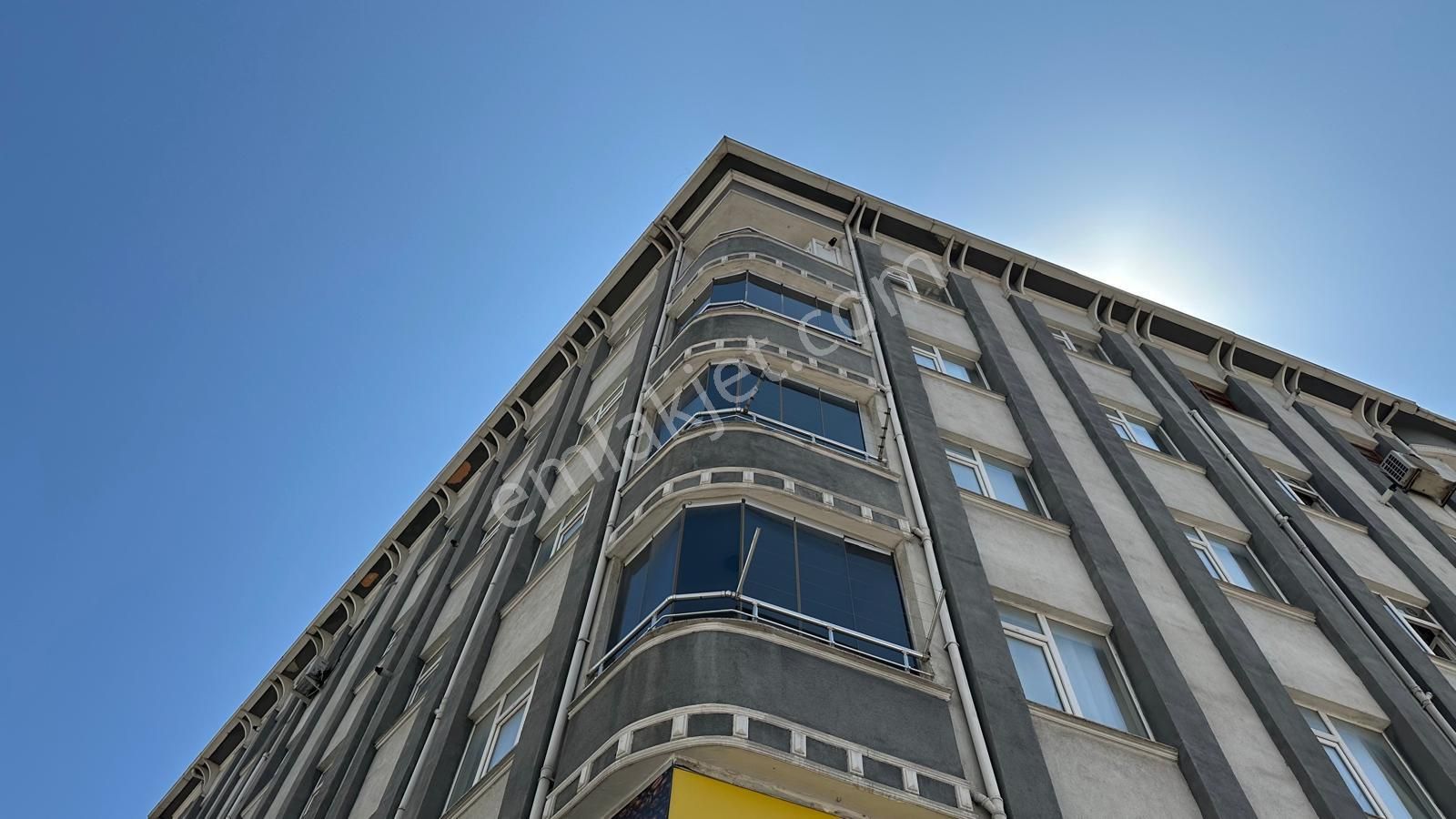 Bahçelievler Kocasinan Satılık 2+1 Ferah Yeni Daire. Vizyon