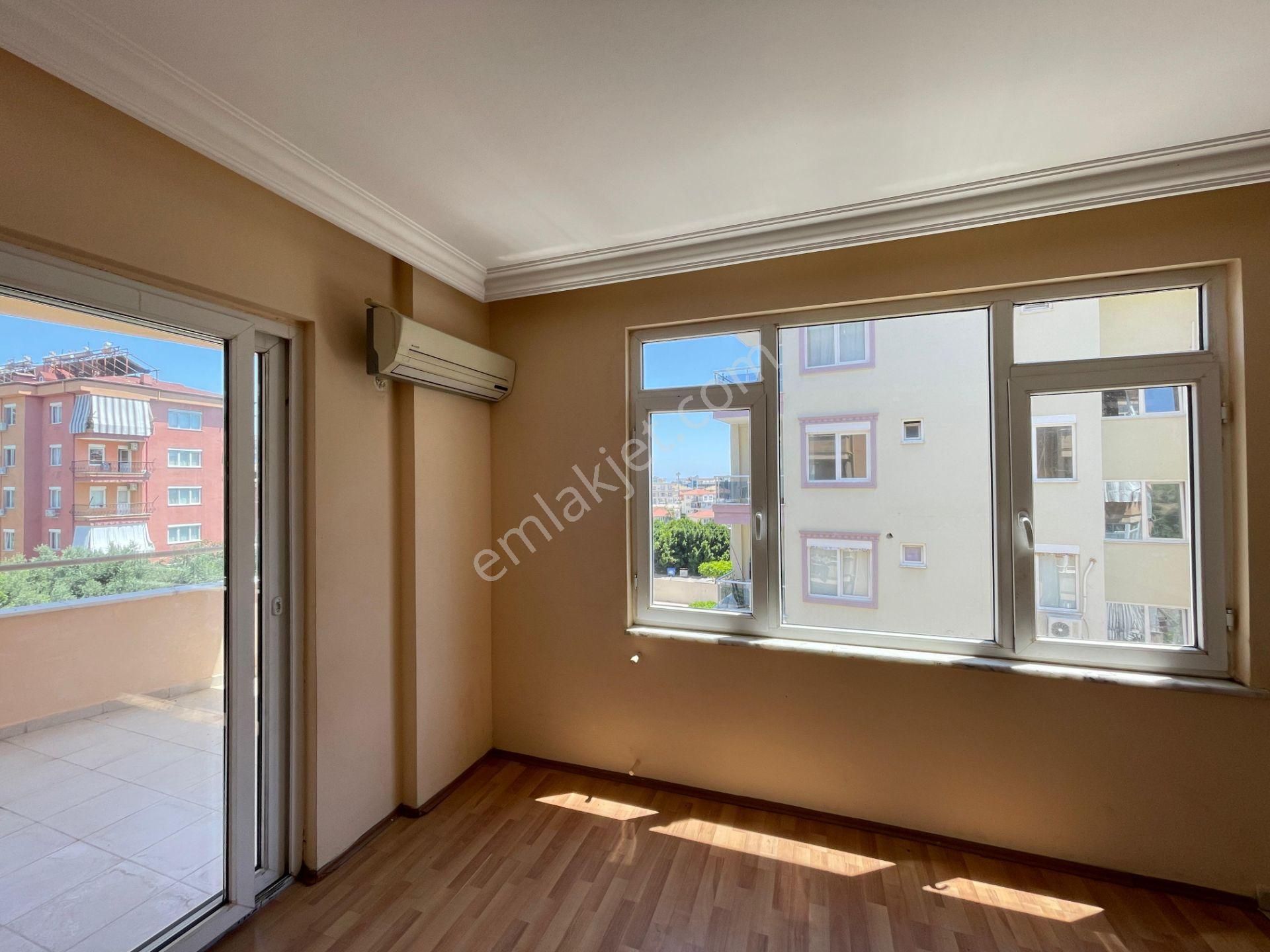 Alanya Cikcillide 2+1 Satılık Deniz Manzaralı Daire
