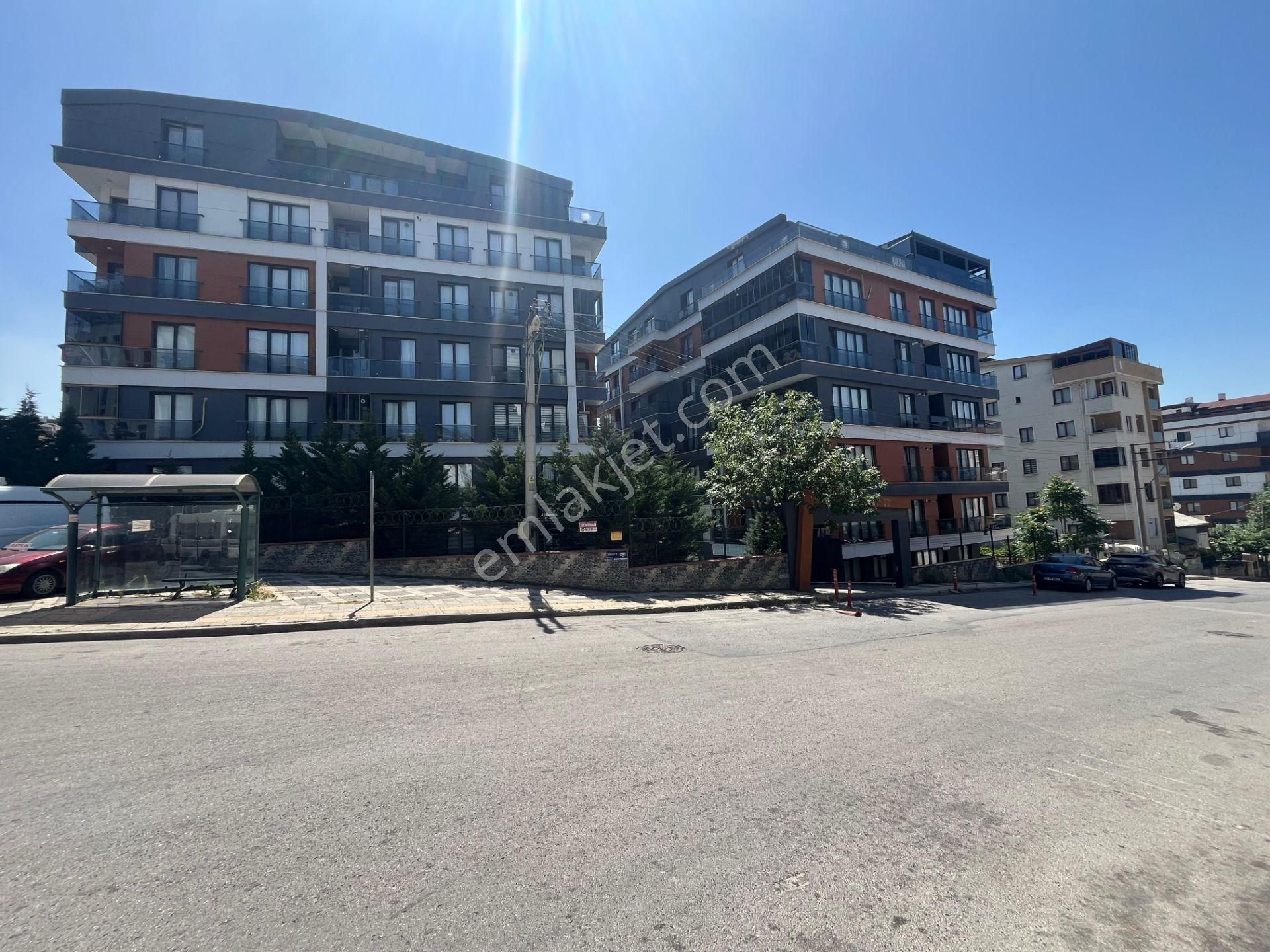 Gebze Tatlıkuyu Merkezi Konumlu Bol Olanaklı Site İçi 2+1 Daire