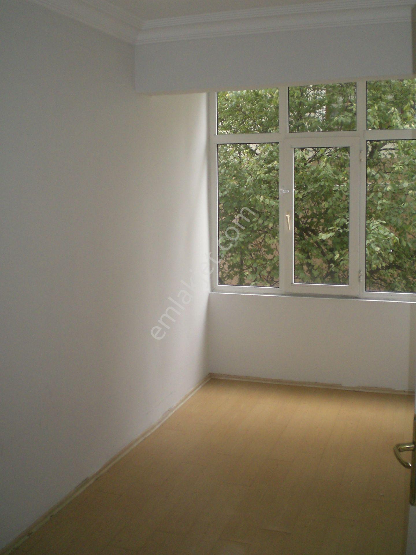 Gölcük Değirmendere Yüzbaşılarda Seckin Bir Site İçinde Daire - Görsel 9