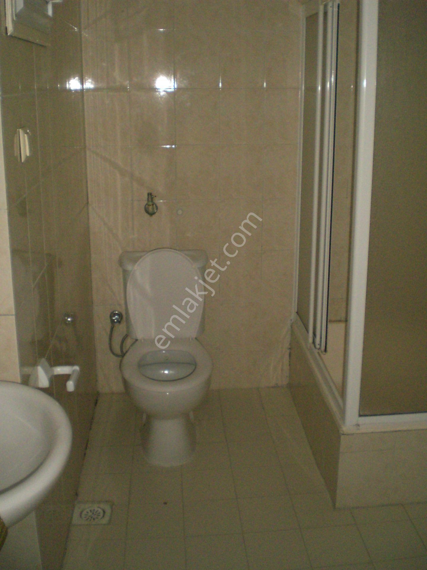 Gölcük Değirmendere Yüzbaşılarda Seckin Bir Site İçinde Daire - Görsel 13