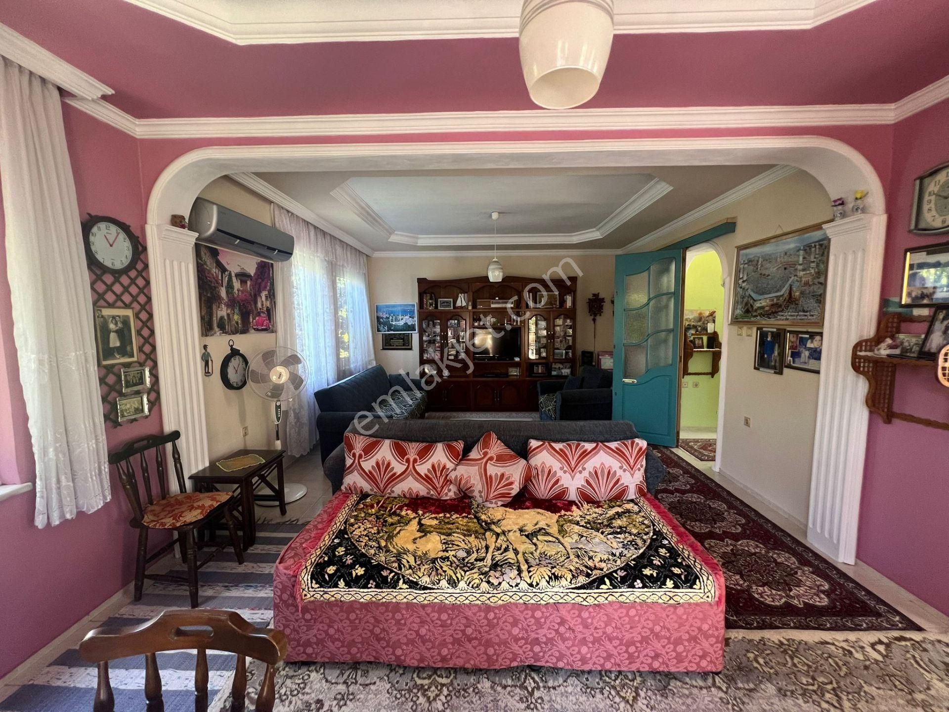 Rota Köyceğiz'den Ulucami'de Göle Çok Yakın Müstakil Tripleks 4+1 Ev - Görsel 11