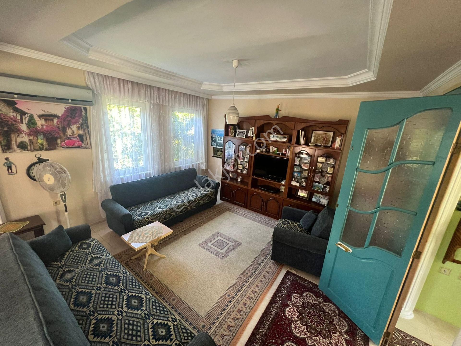 Rota Köyceğiz'den Ulucami'de Göle Çok Yakın Müstakil Tripleks 4+1 Ev - Görsel 10