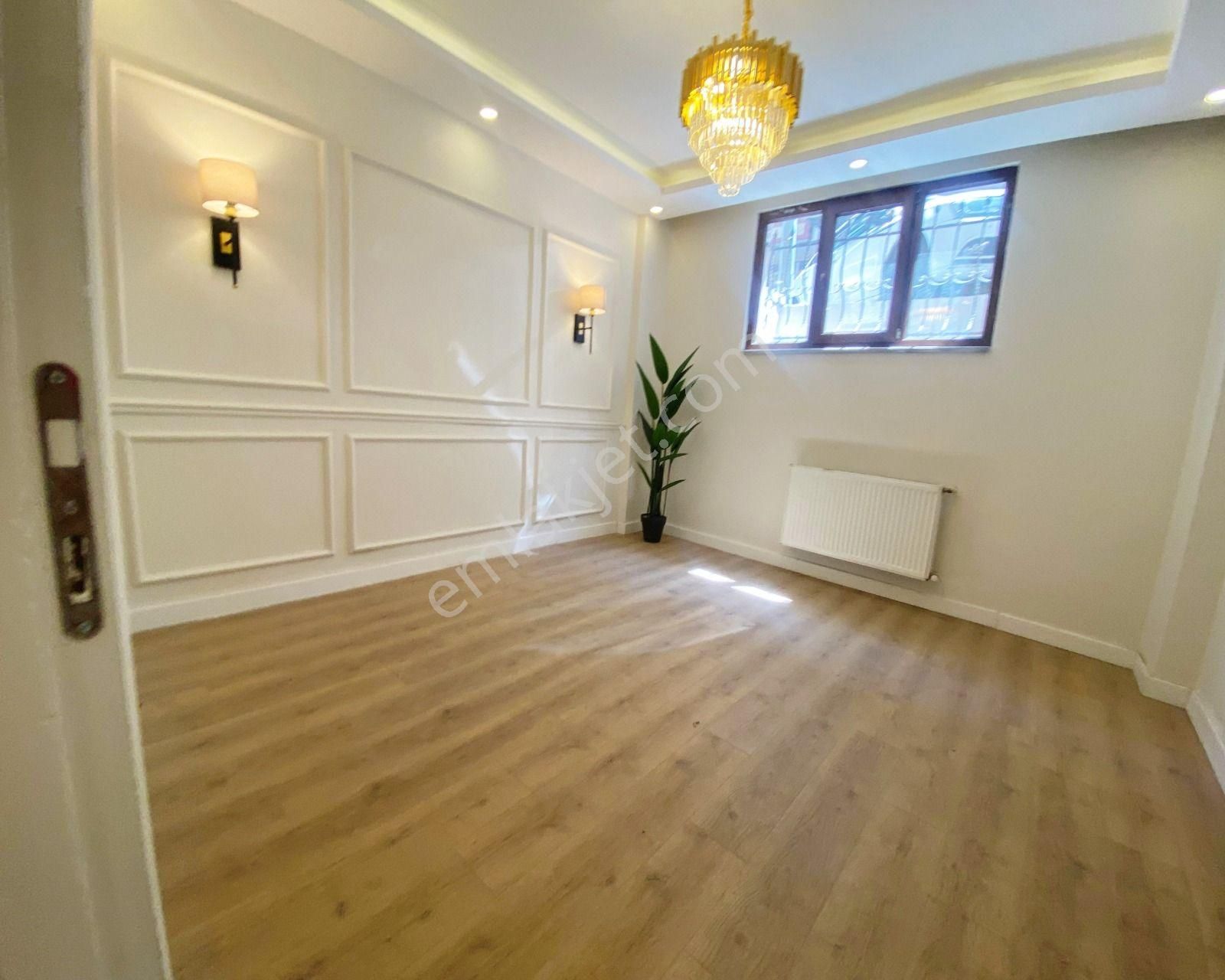 Beylikdüzü Ağca'dan Satılık Şık Bahçeli Satılık Daire - Görsel 3