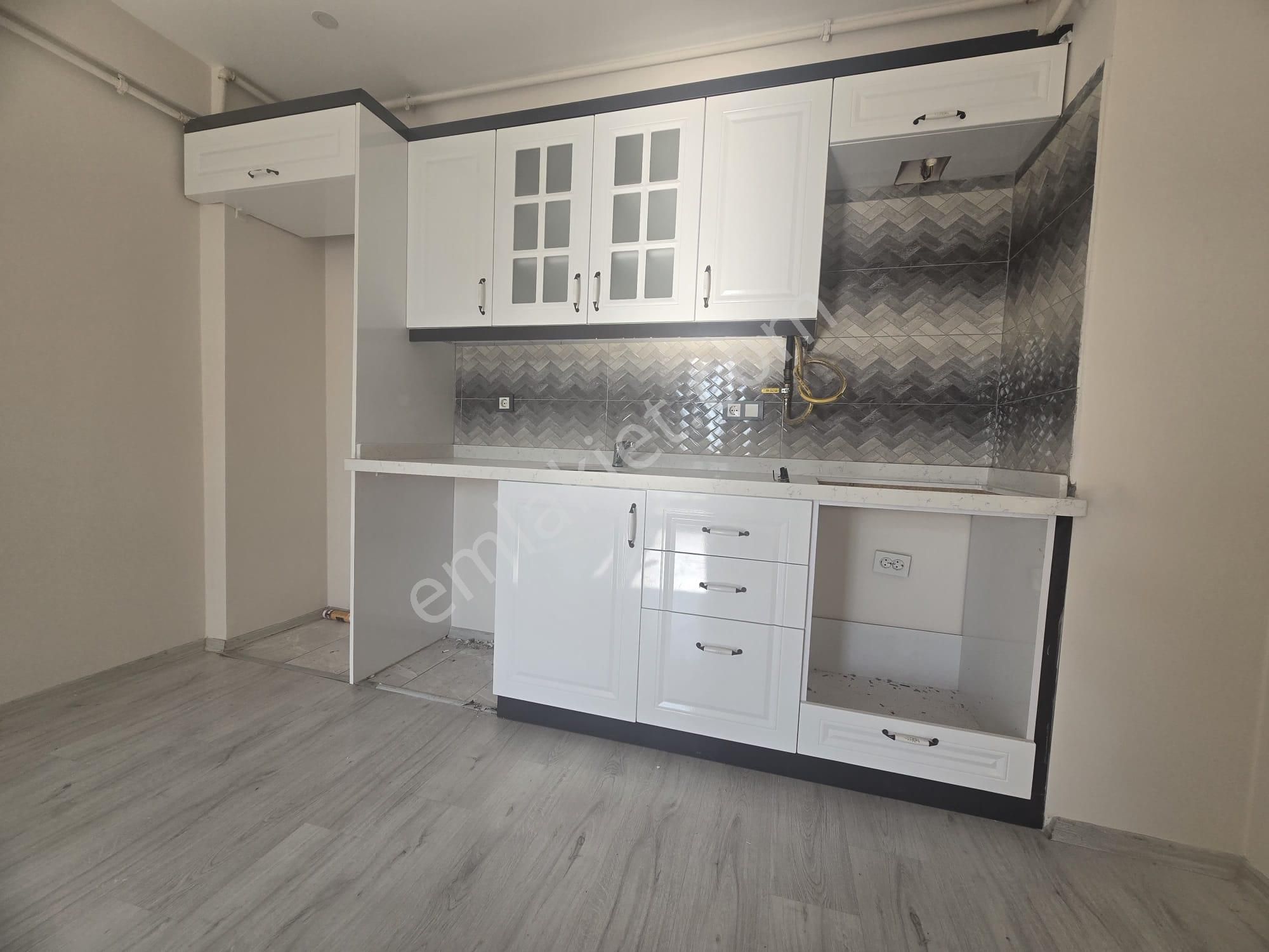 🏡kuşlubahçe Mahallesi 🏡 ✅3+1 110 M2 3 Katlınım 3 Katı Dubles