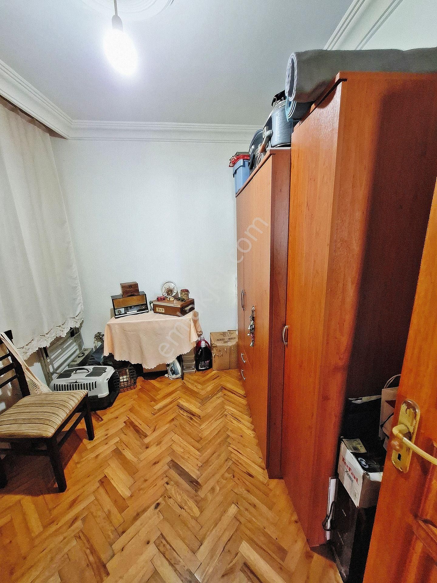 Deva Dan 2003 Yapımı Genç Binada Nuh Kuyusuna Yakın 1.ara Kat - Görsel 10