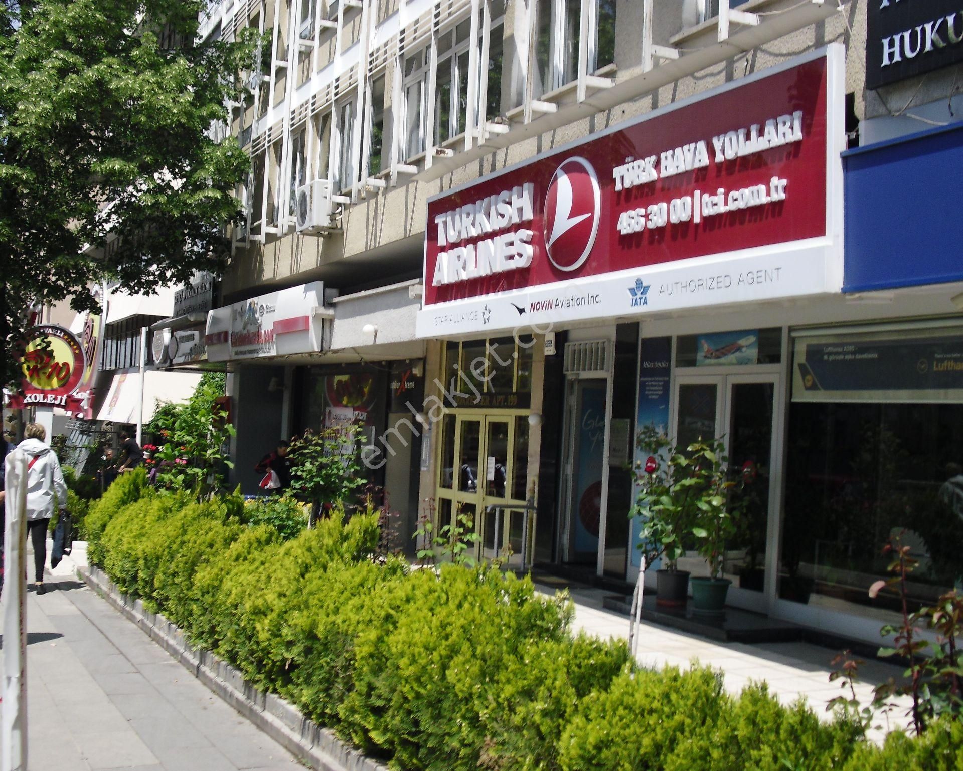Atatürk Bulvarı Üzeri 310 M2 Tamkat Yapılı Açık Otopark'lı Kiralık Dükkan&mağaza