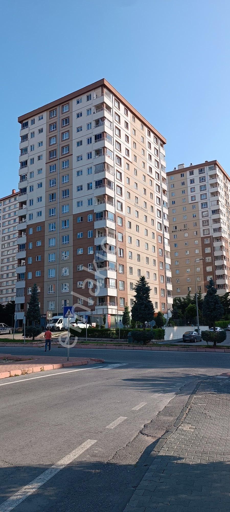 Şehri Arven Satılık