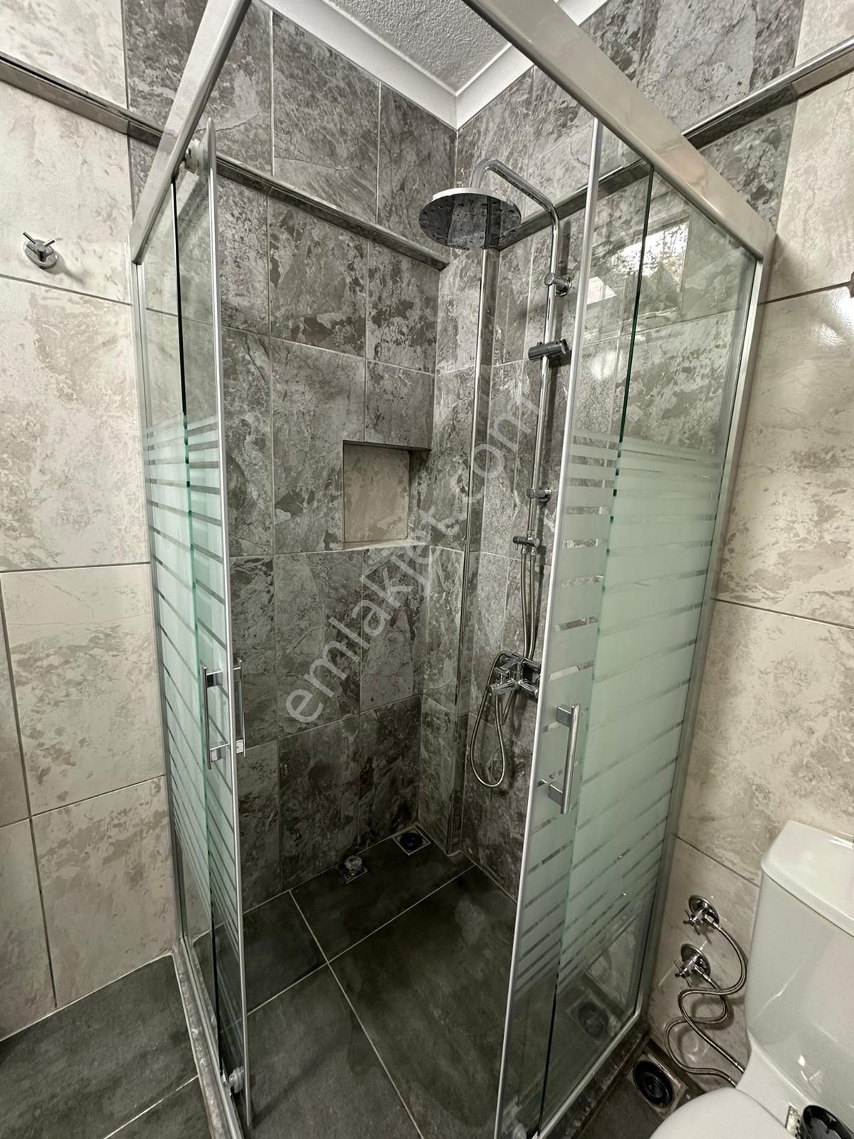 Turgut’ta Kısmi Eşyalı, Müstakil Bahçeli 1+1 Daire - Kiralık - Görsel 17