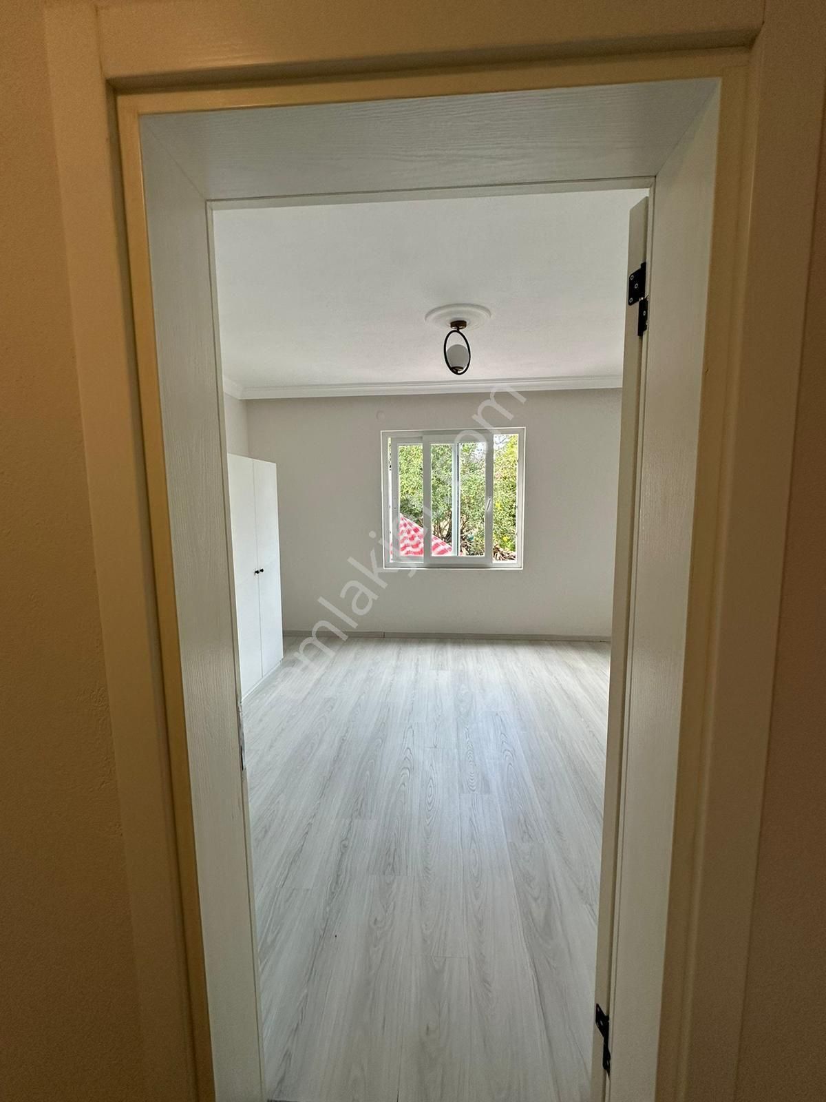 Turgut’ta Kısmi Eşyalı, Müstakil Bahçeli 1+1 Daire - Kiralık - Görsel 9