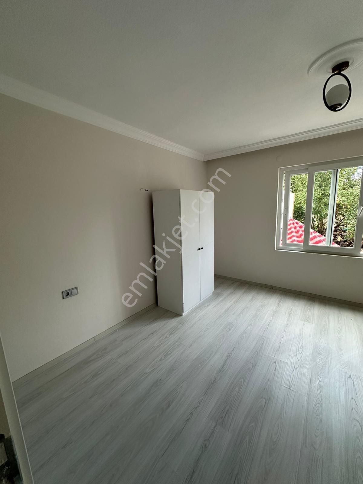 Turgut’ta Kısmi Eşyalı, Müstakil Bahçeli 1+1 Daire - Kiralık - Görsel 13