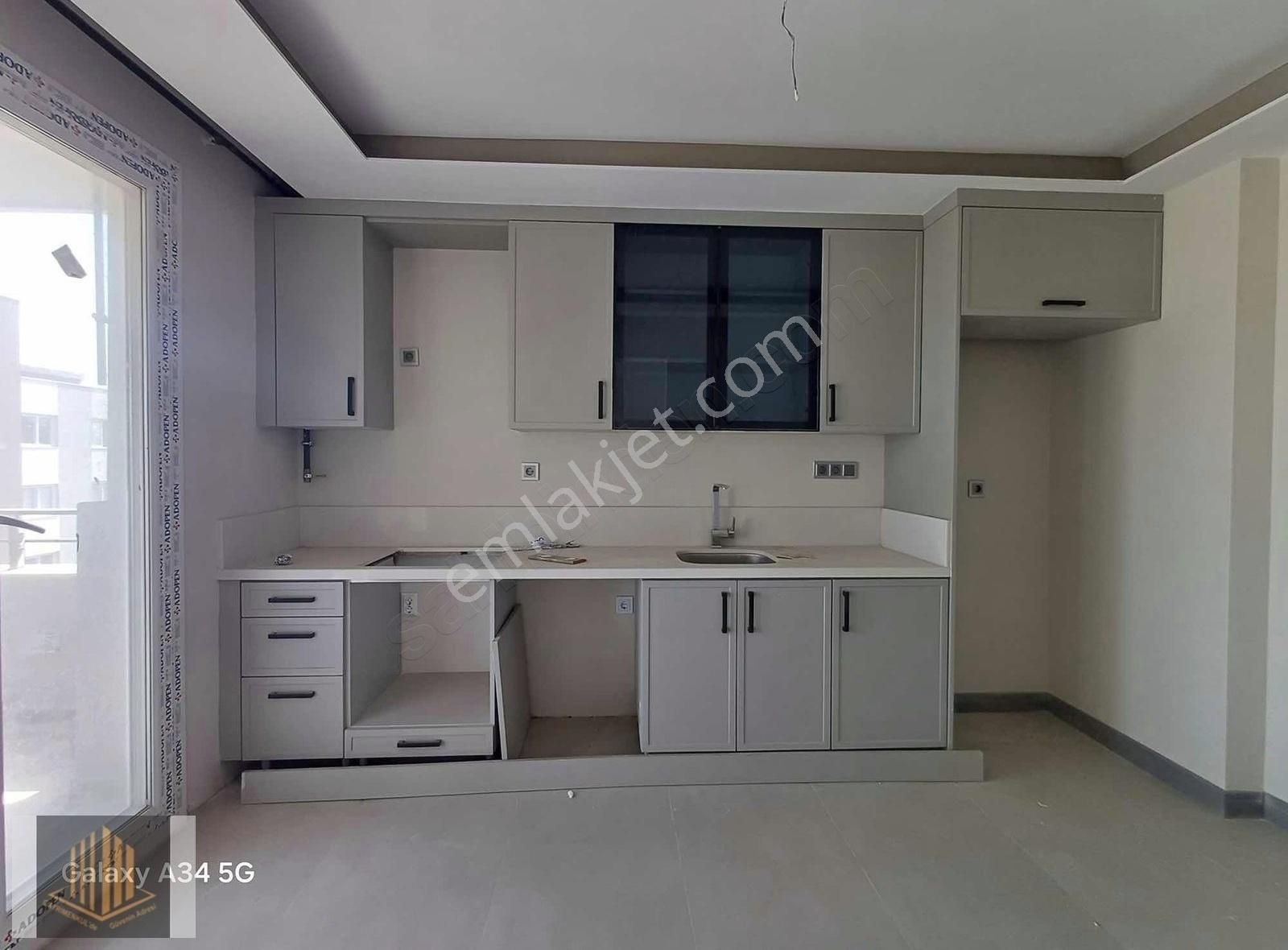 Sağlam'dan Kabasakalın En Prestijli Site Ve Lokasyonu Teraslı