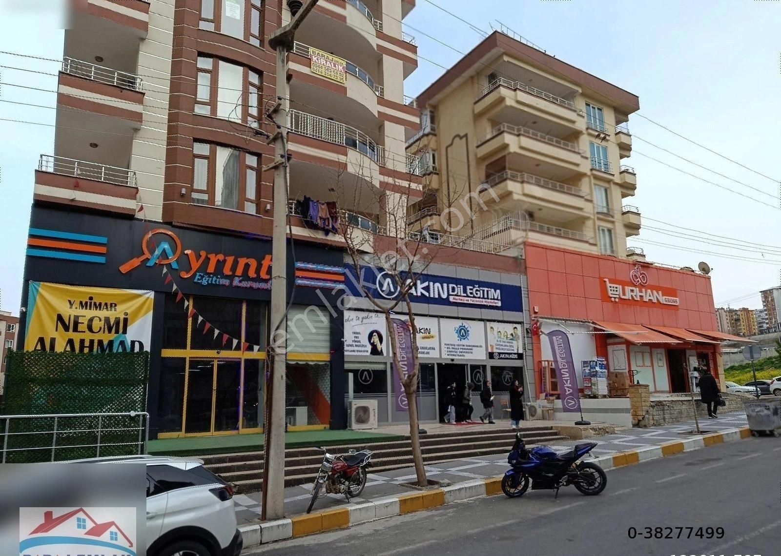 Baraj Emlak Tan Dükkanların Üstü Teraslı Satılık Daire