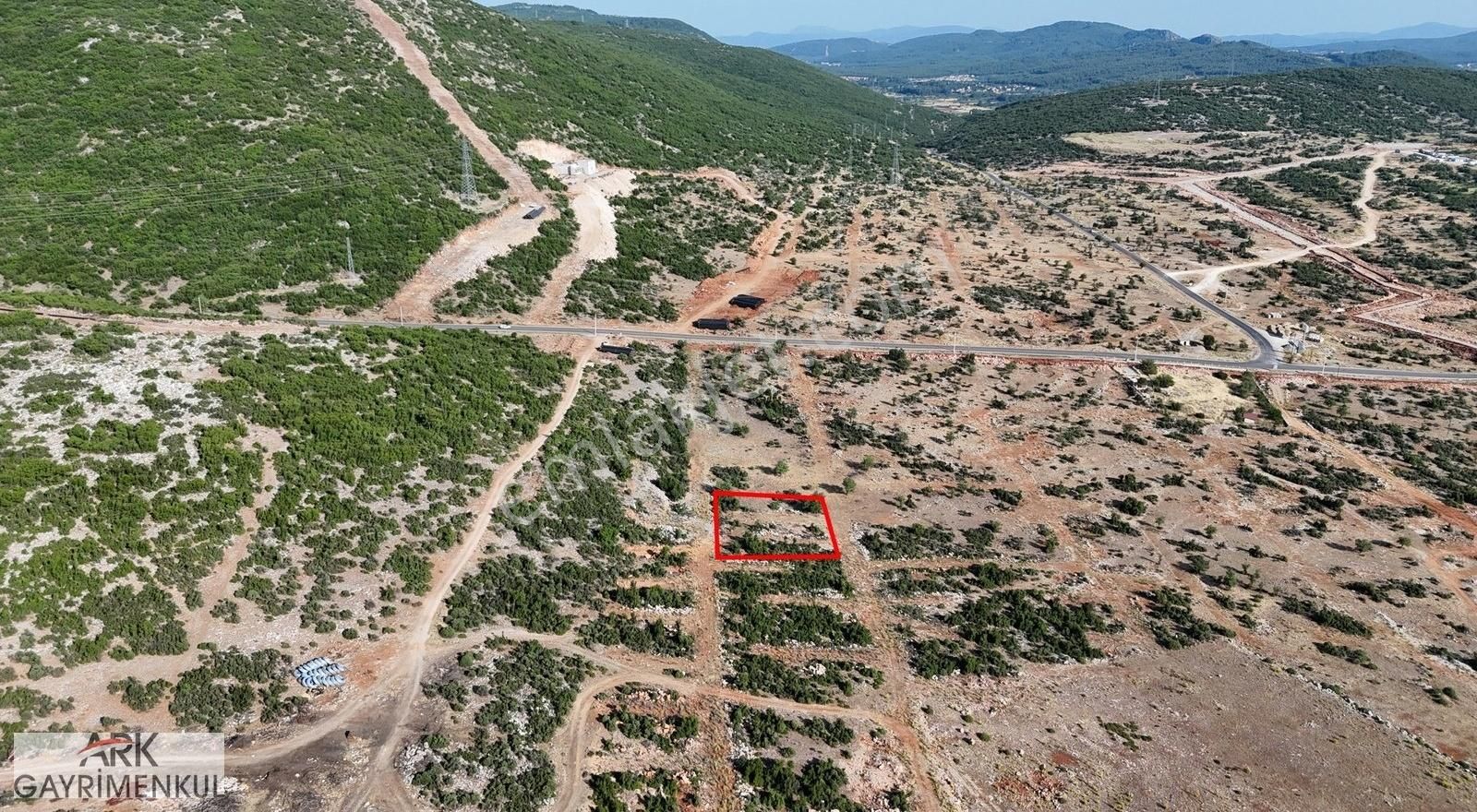 Sanayi Bölgesinde Satılık Tek Tapu Ticari Fırsat - Arsa ! - Görsel 3