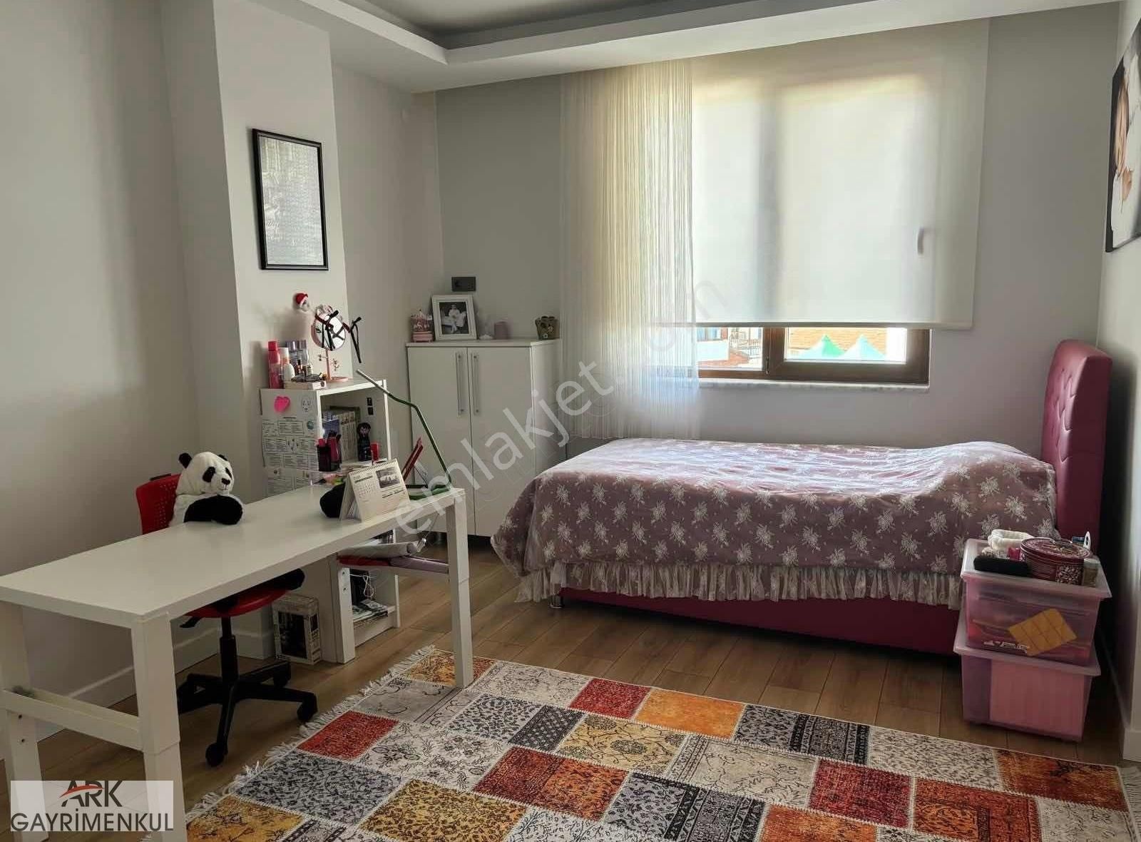 Düğerek'te Satılık Kredili Triplex - 3 Yaşında İkiz Villa - Görsel 6