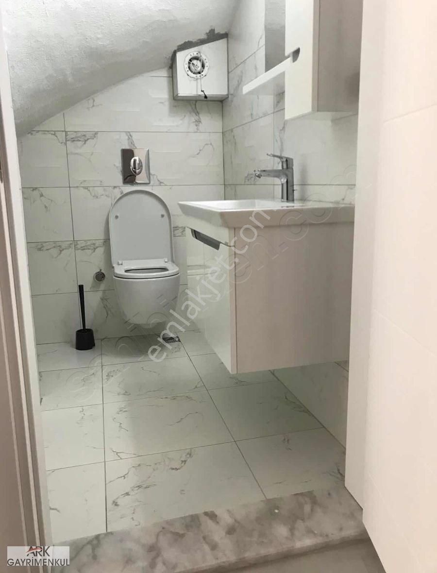 Düğerek'te Satılık Kredili Triplex - 3 Yaşında İkiz Villa - Görsel 22