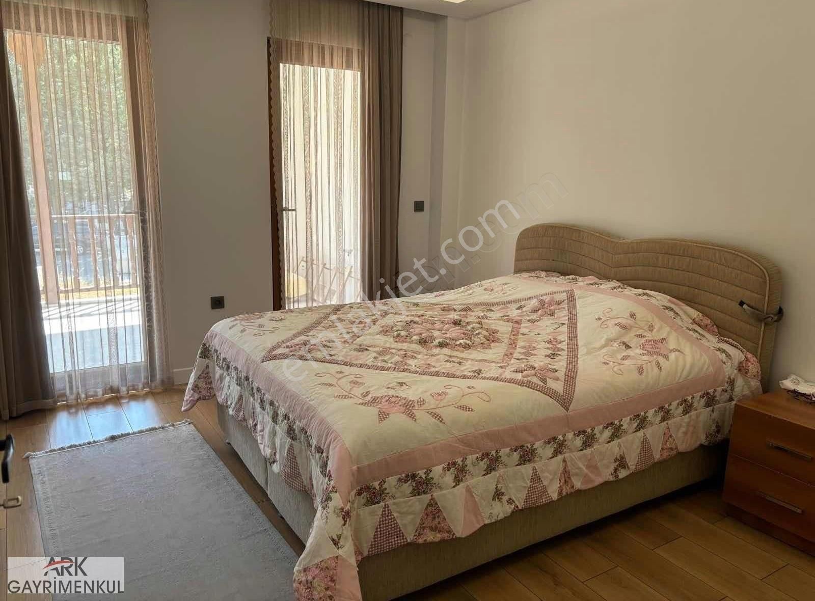 Düğerek'te Satılık Kredili Triplex - 3 Yaşında İkiz Villa - Görsel 29