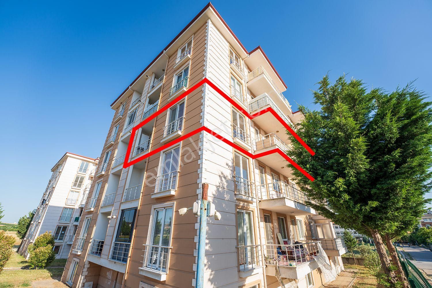 C21 Cius; Yenişehir'de Site İçerisi Ara Kat 2+1 Eşyalı Kiralık