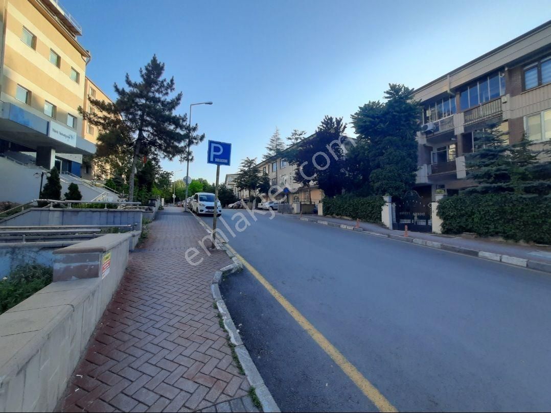 Sahibinden Merkezi Konumda Ön Cephe Yüksek Giriş Fırsat Daire